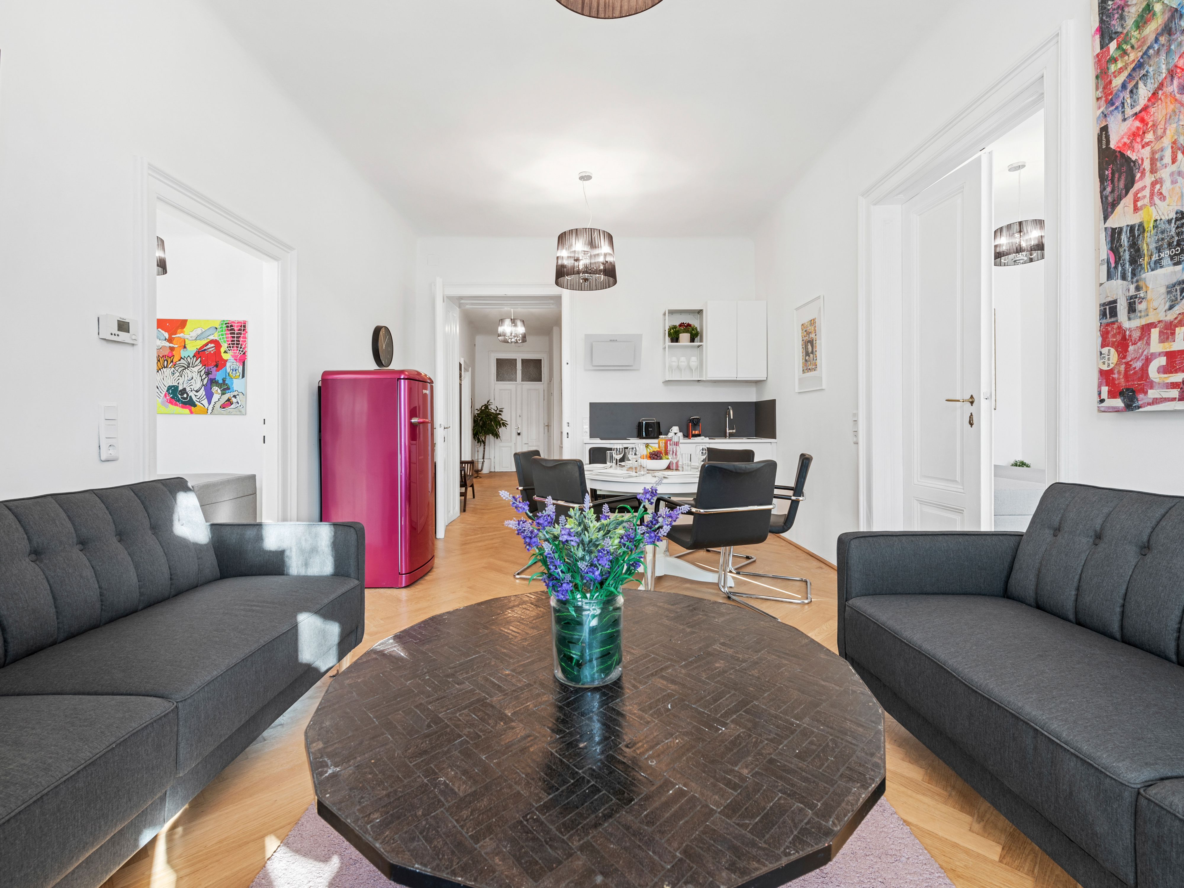 Apartment Three Bedrooms Two Bathrooms