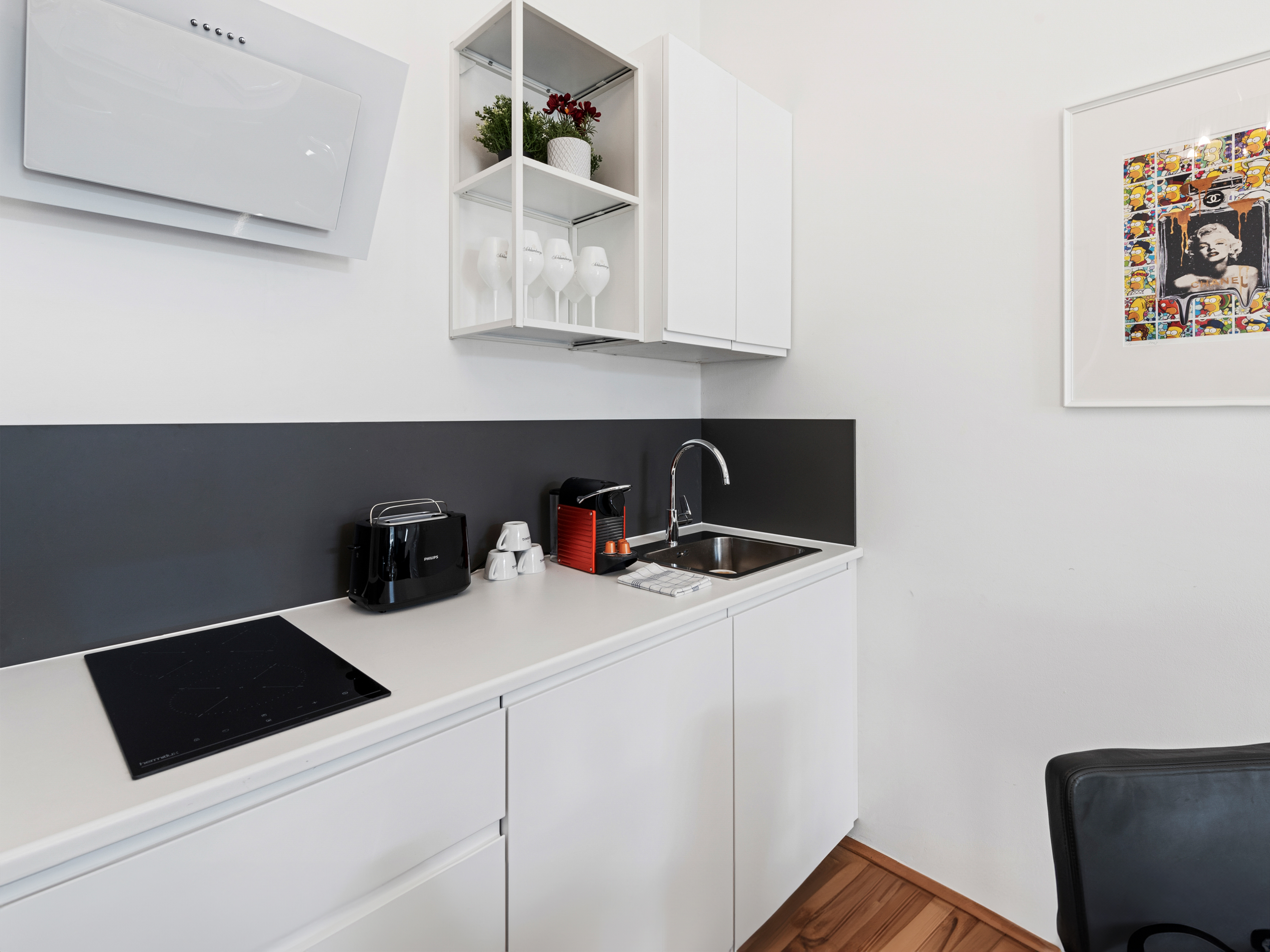 Apartment Three Bedrooms Two Bathrooms