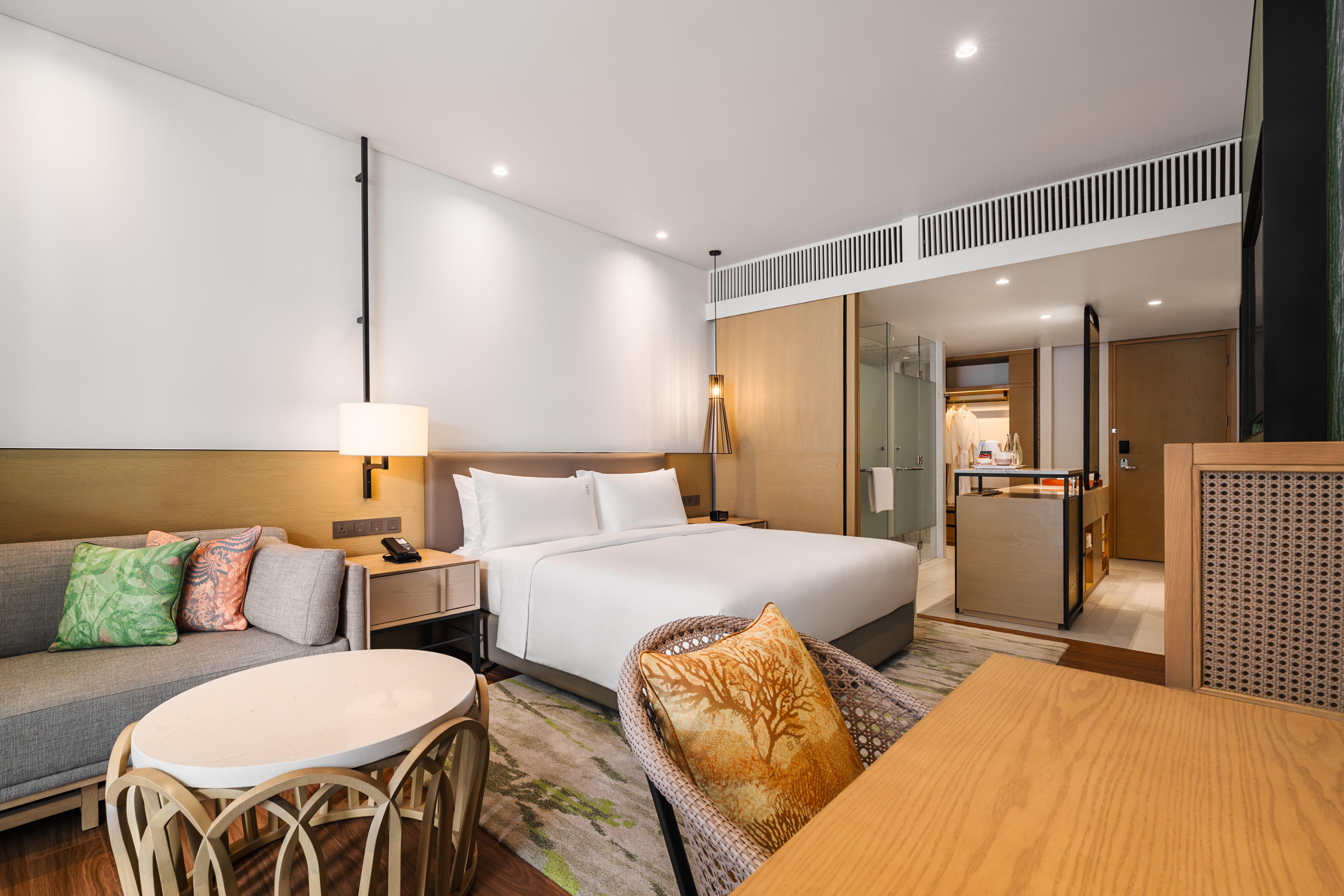 Double Accessible King Size Bed