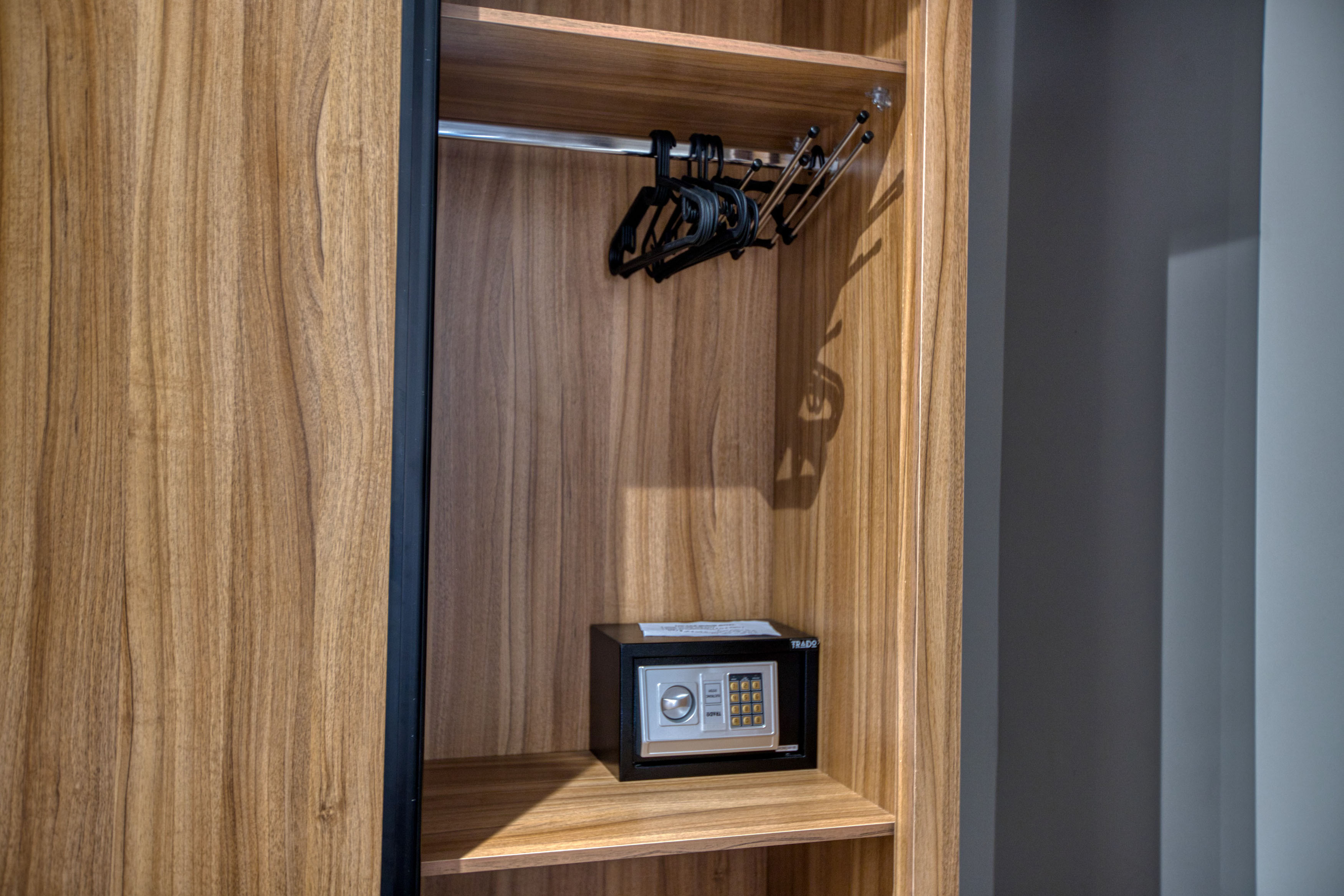 Family Room Capacity 2