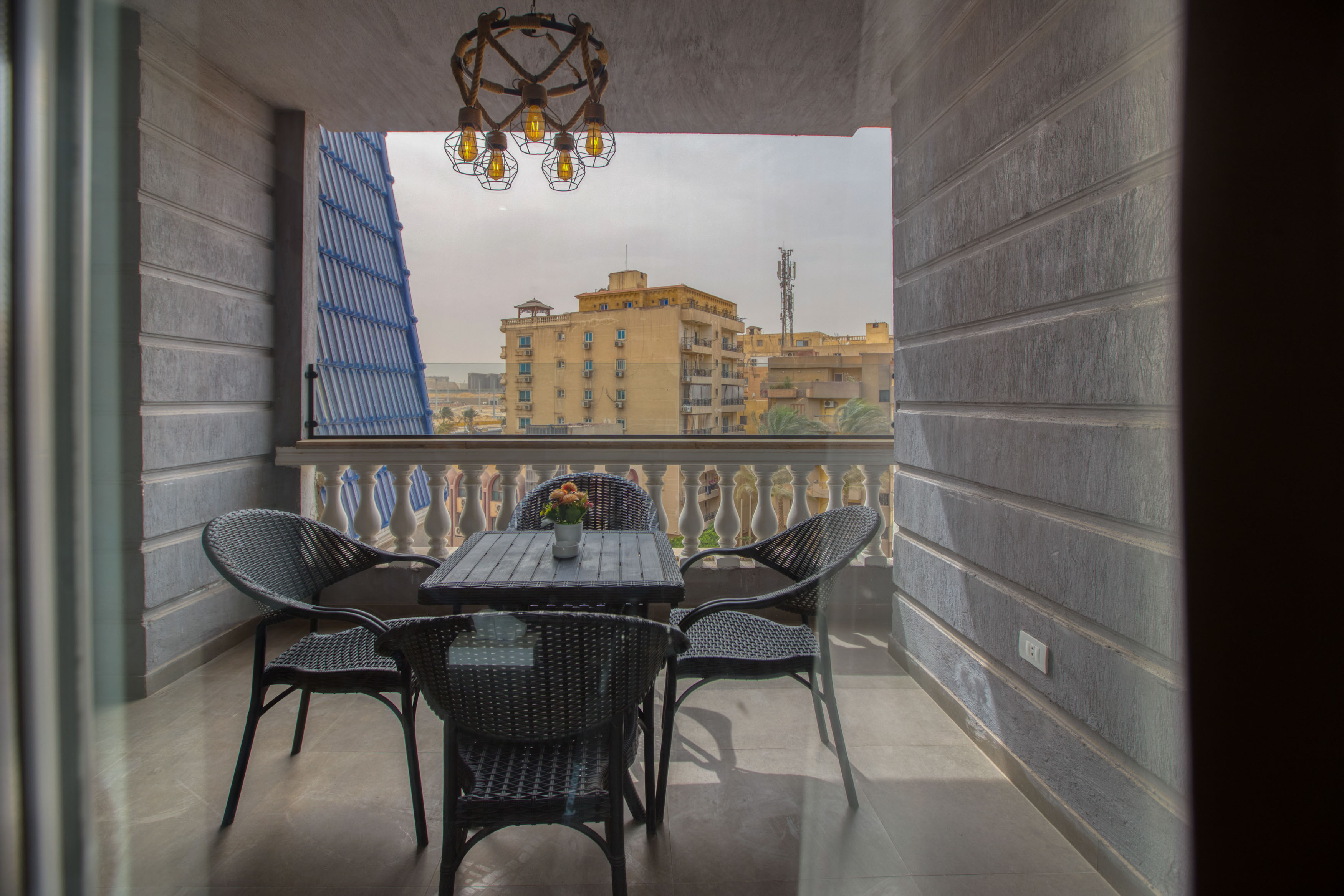 Family Room Capacity 4