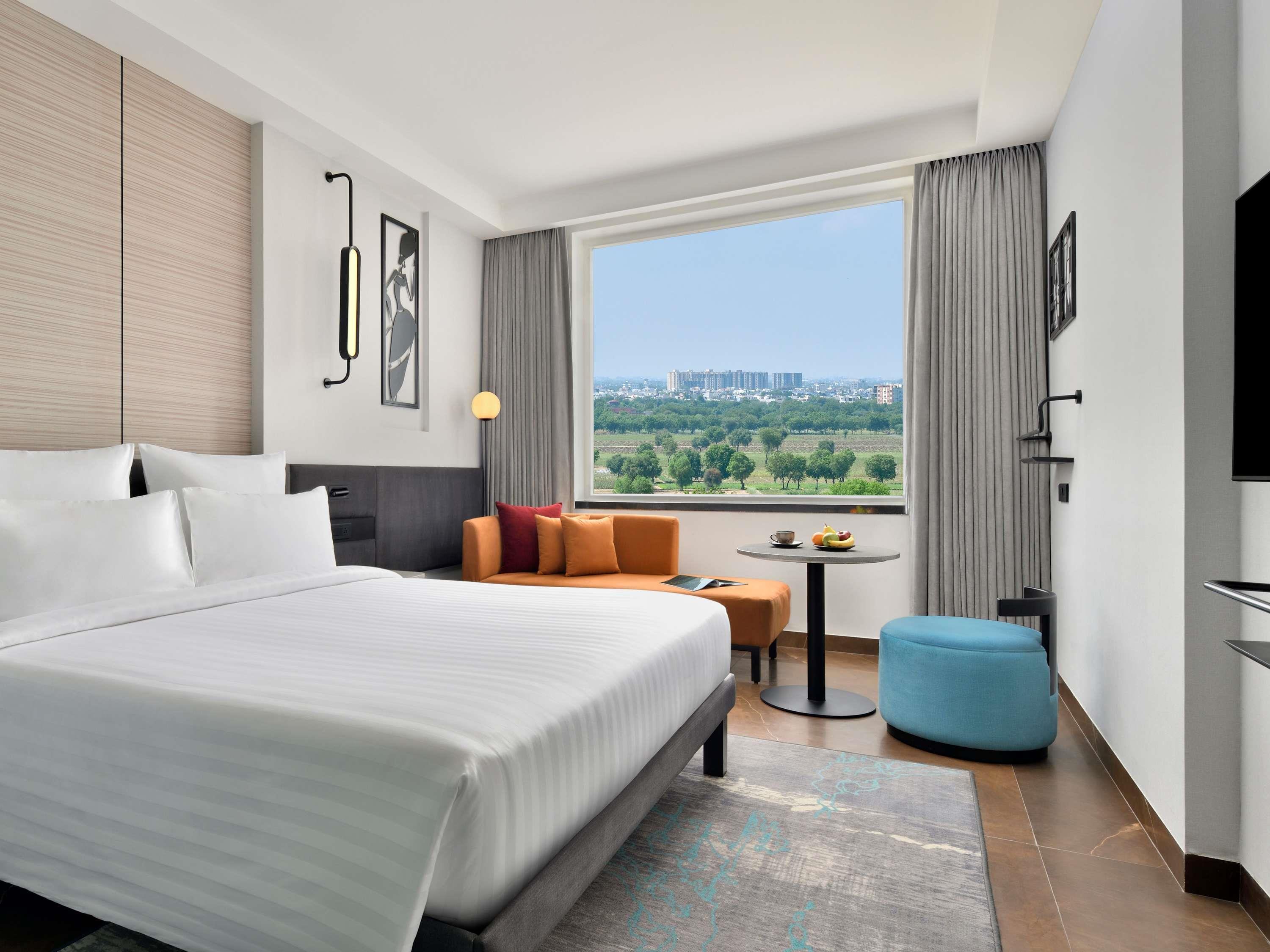 Double Superior with Views