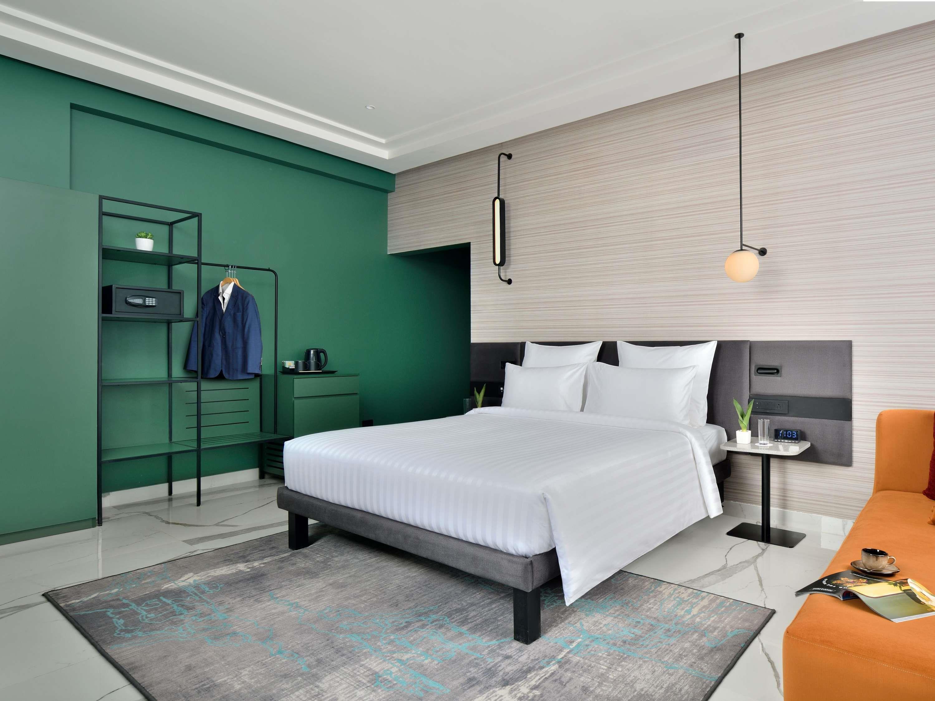 Junior Suite with Views