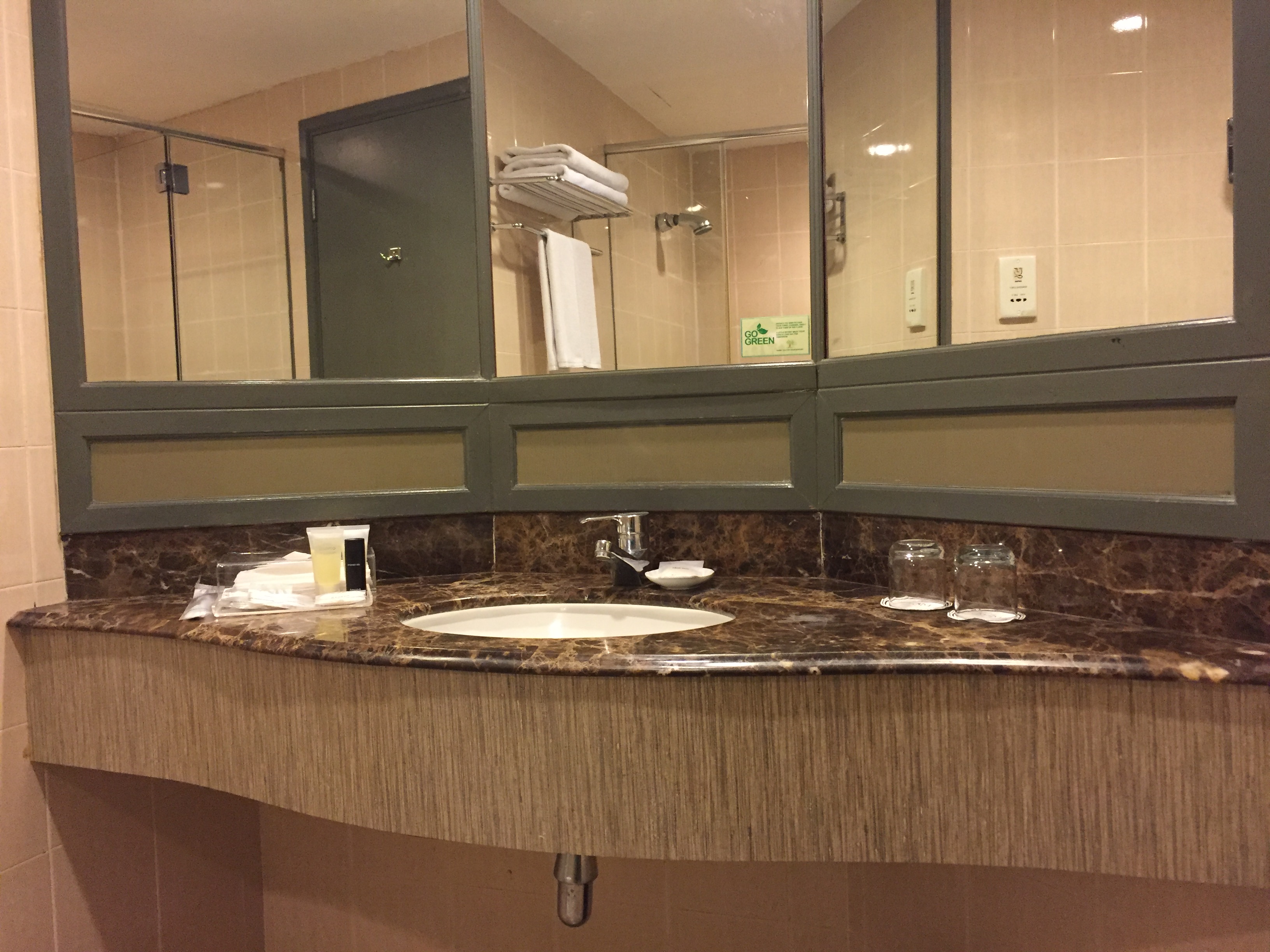 Double or Twin Deluxe