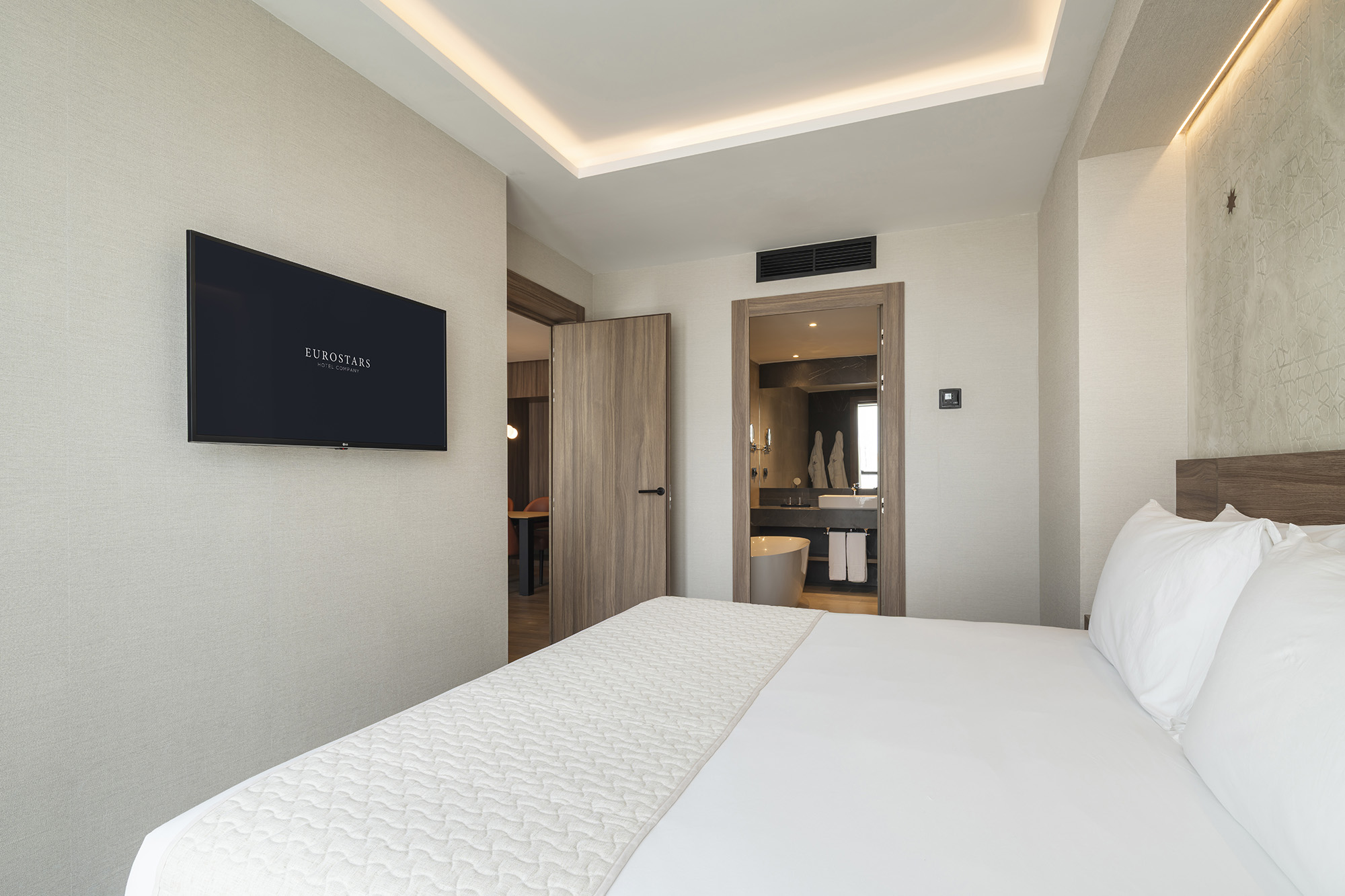 Junior Suite with Terrace