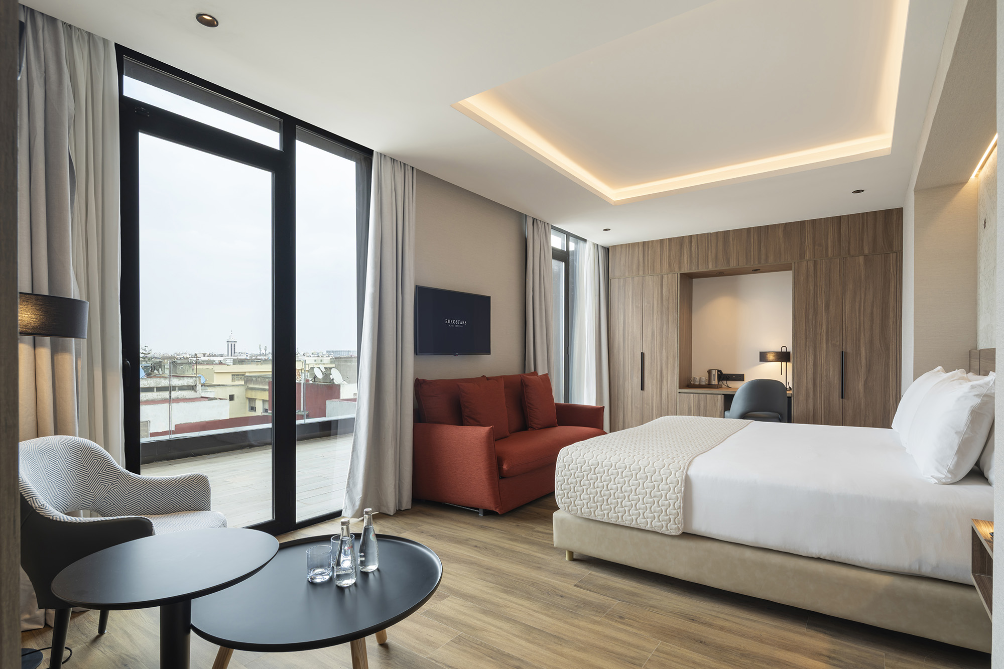 Double Single Grand Deluxe