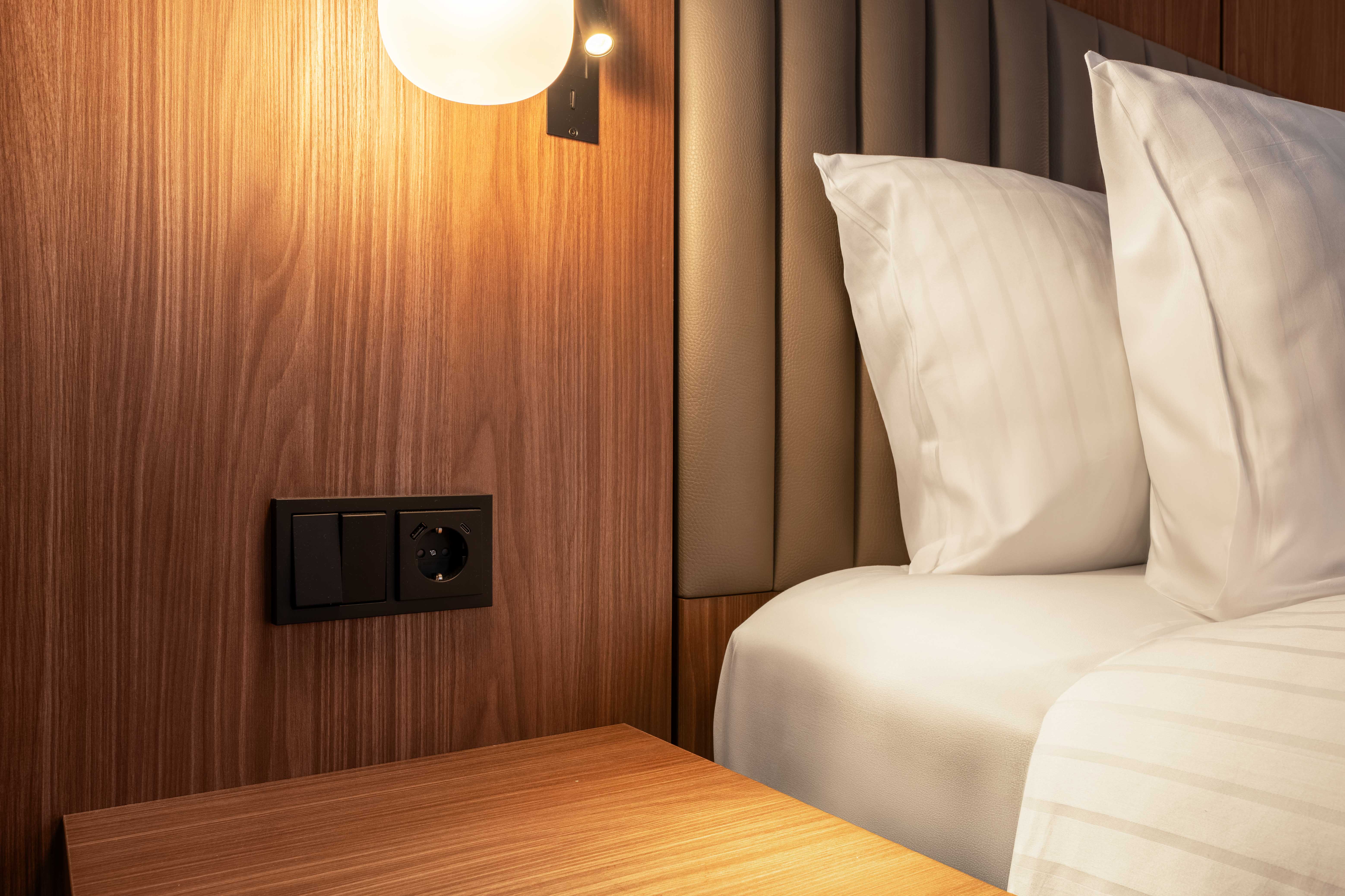 Junior Suite King Size Bed