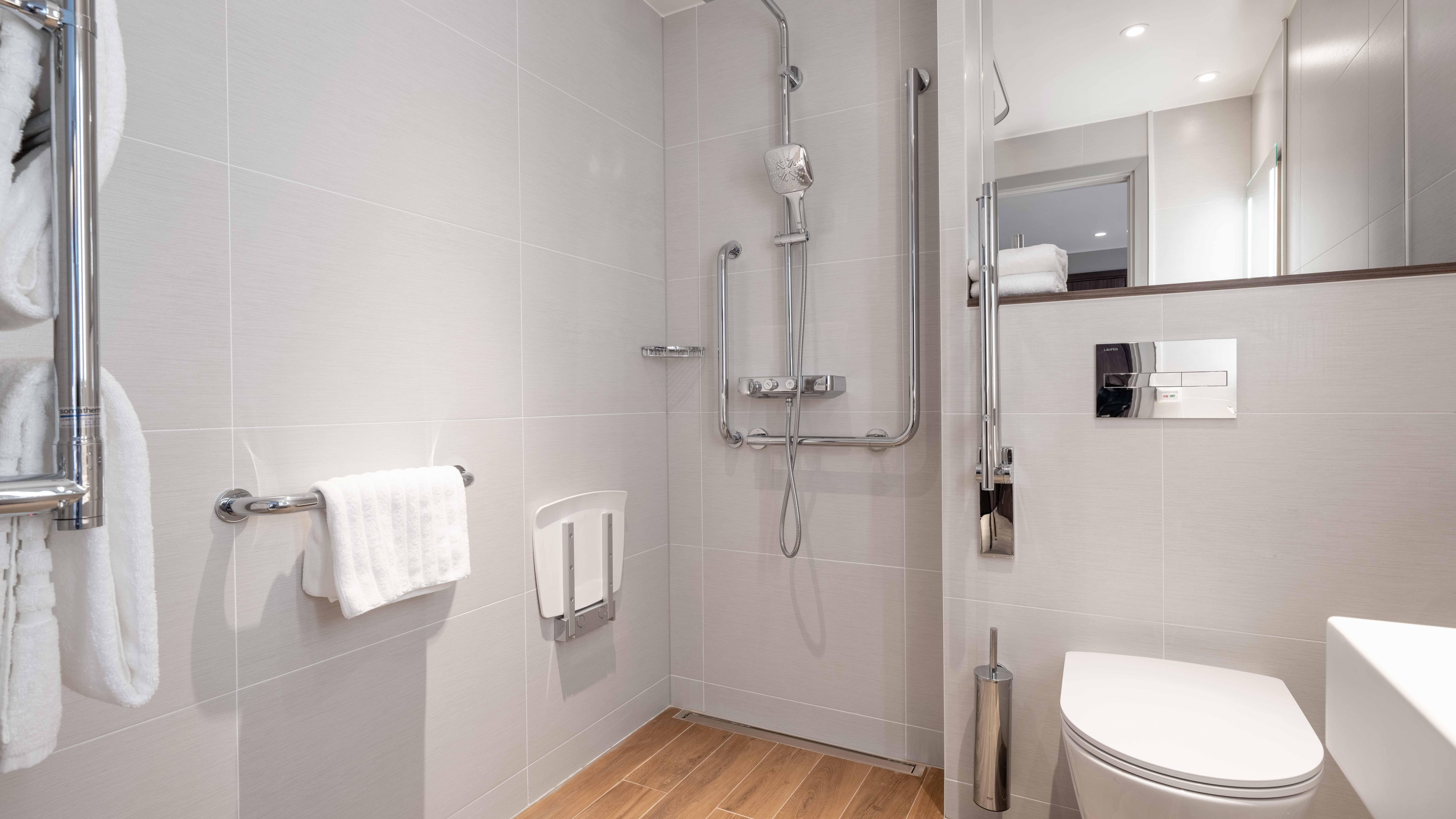 Double Accessible-queen Size Bed