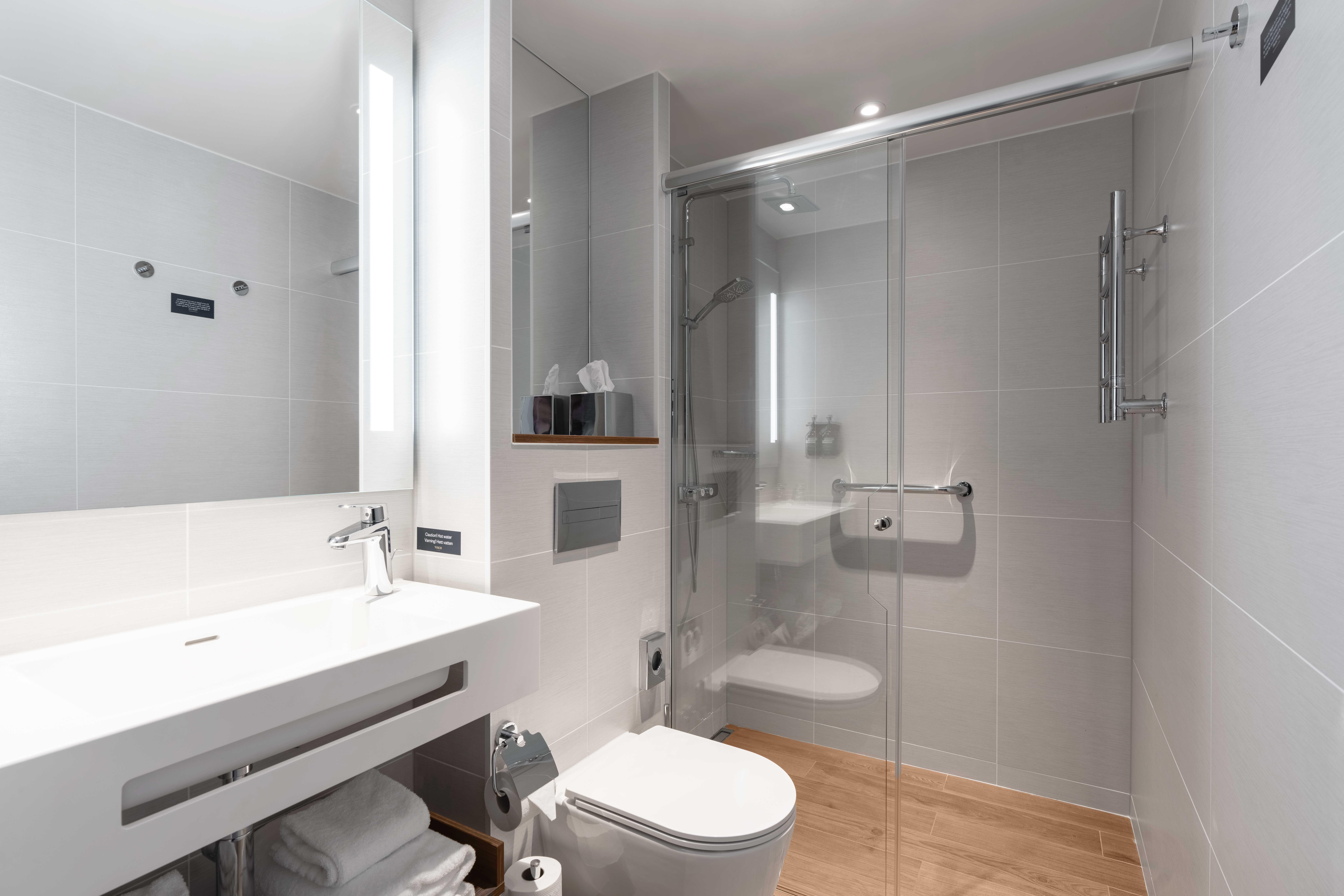 Double King Size Bed