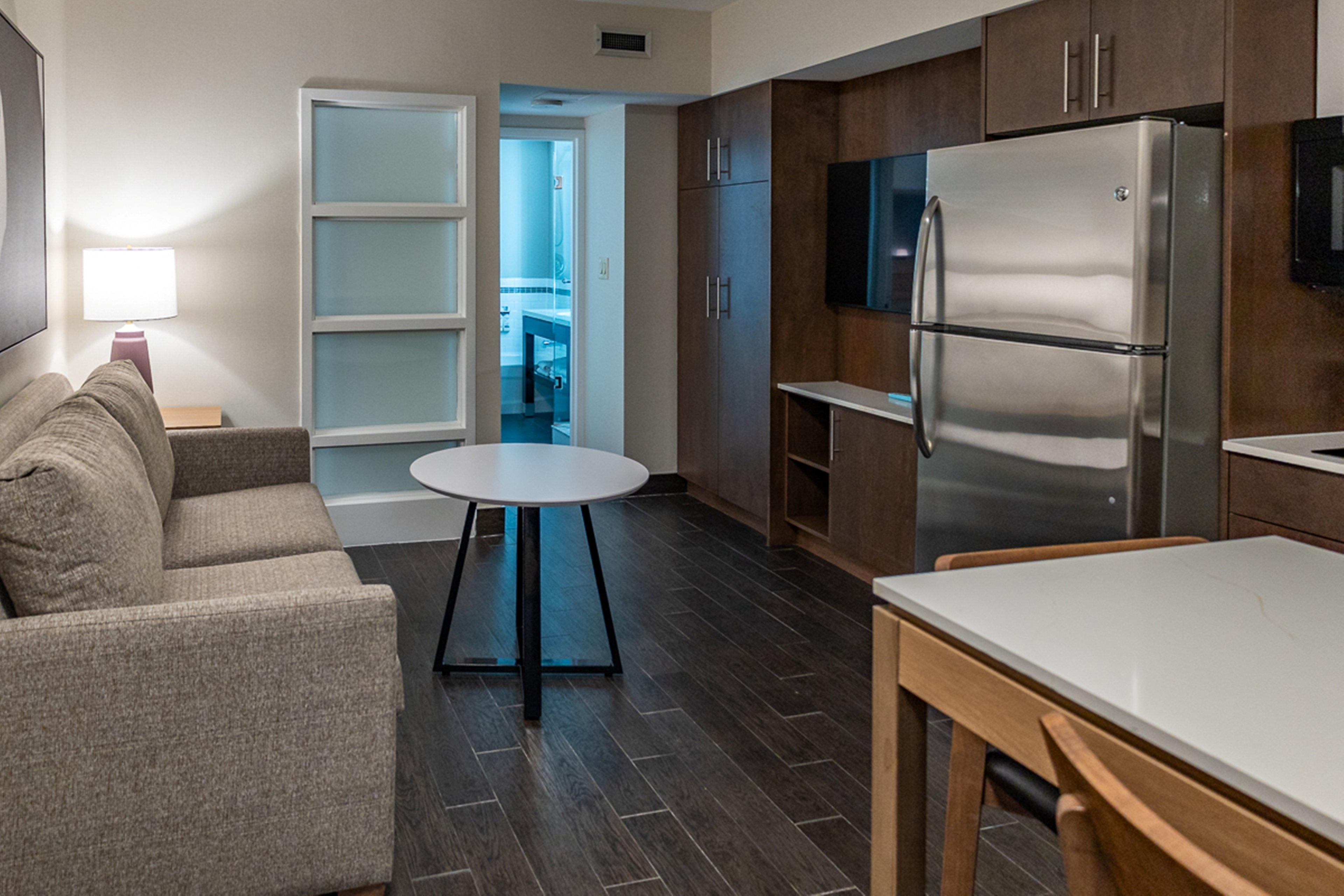 Suite with Kitchenette