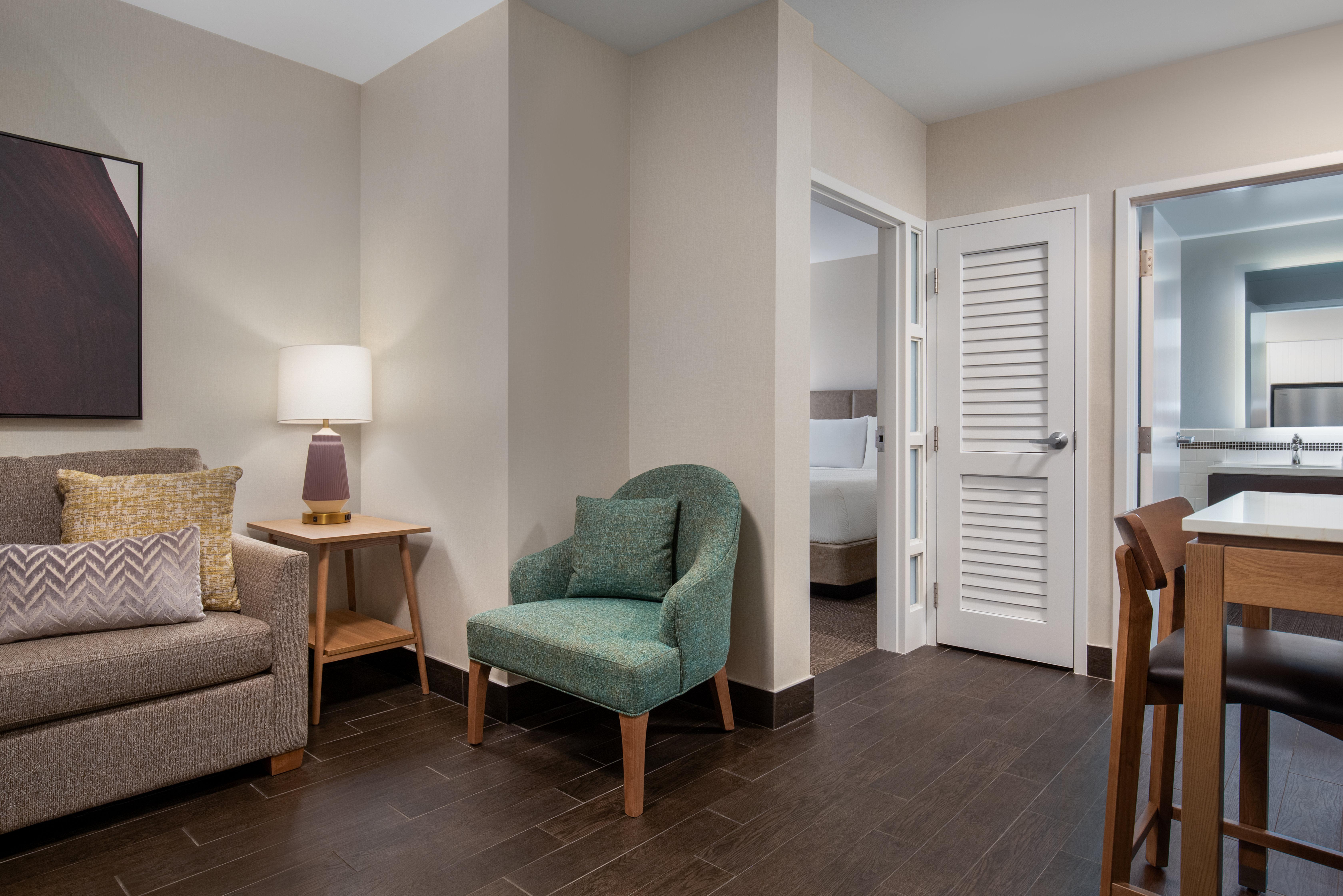 Suite with Kitchenette