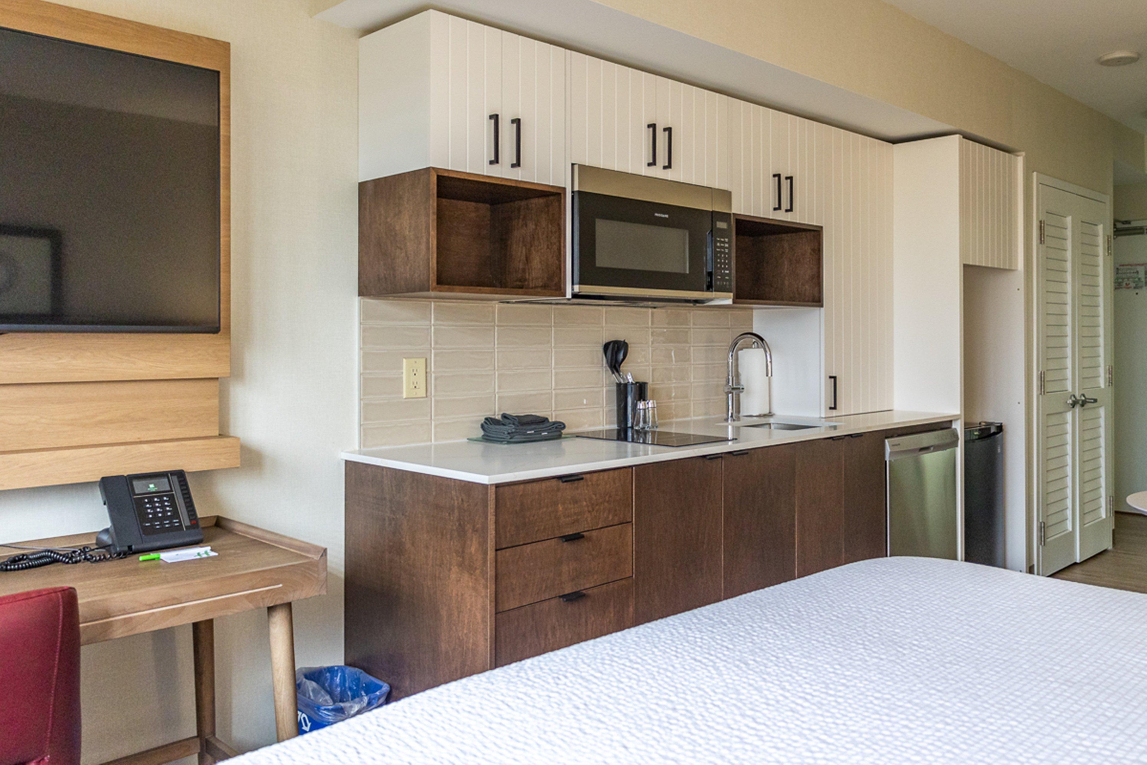 Studio with Kitchenette