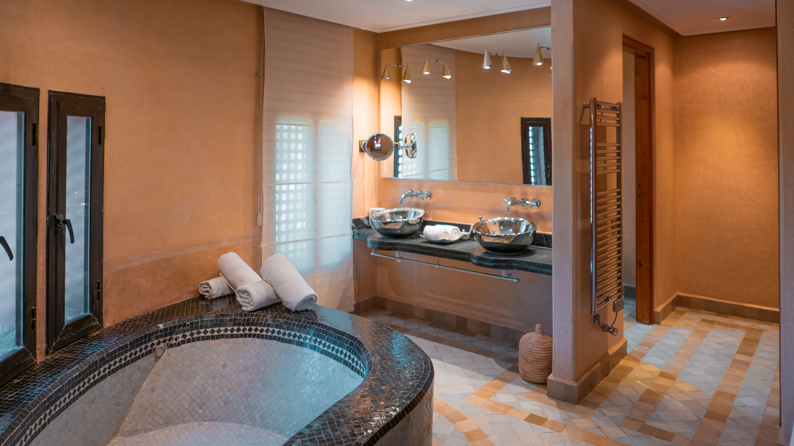 Suite King Bed Two Bedrooms