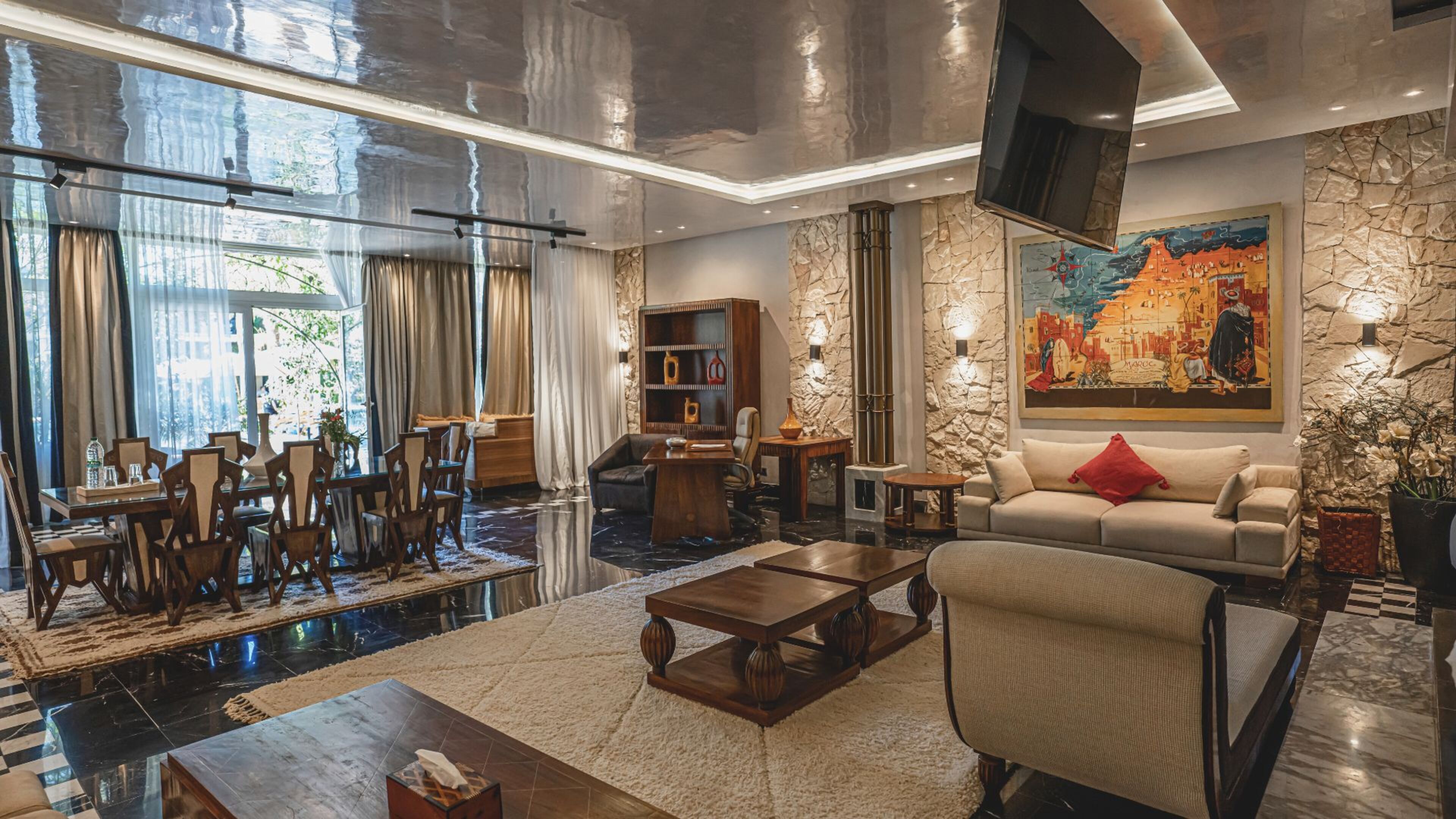 Suite Pool View One Bedroom