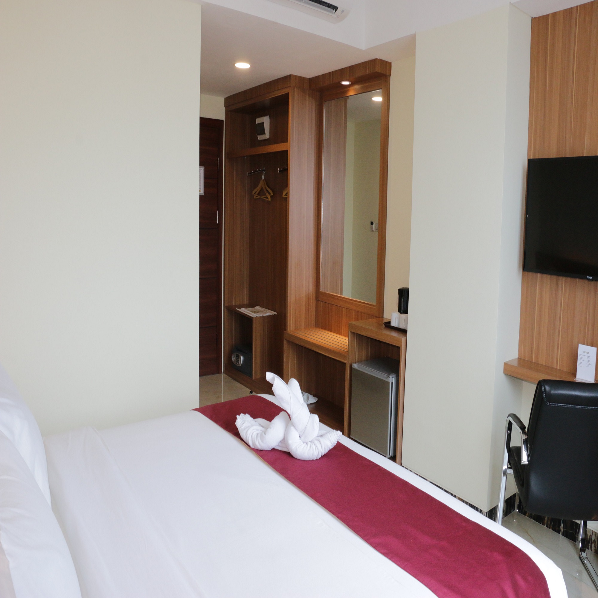 Double Deluxe Mountain View