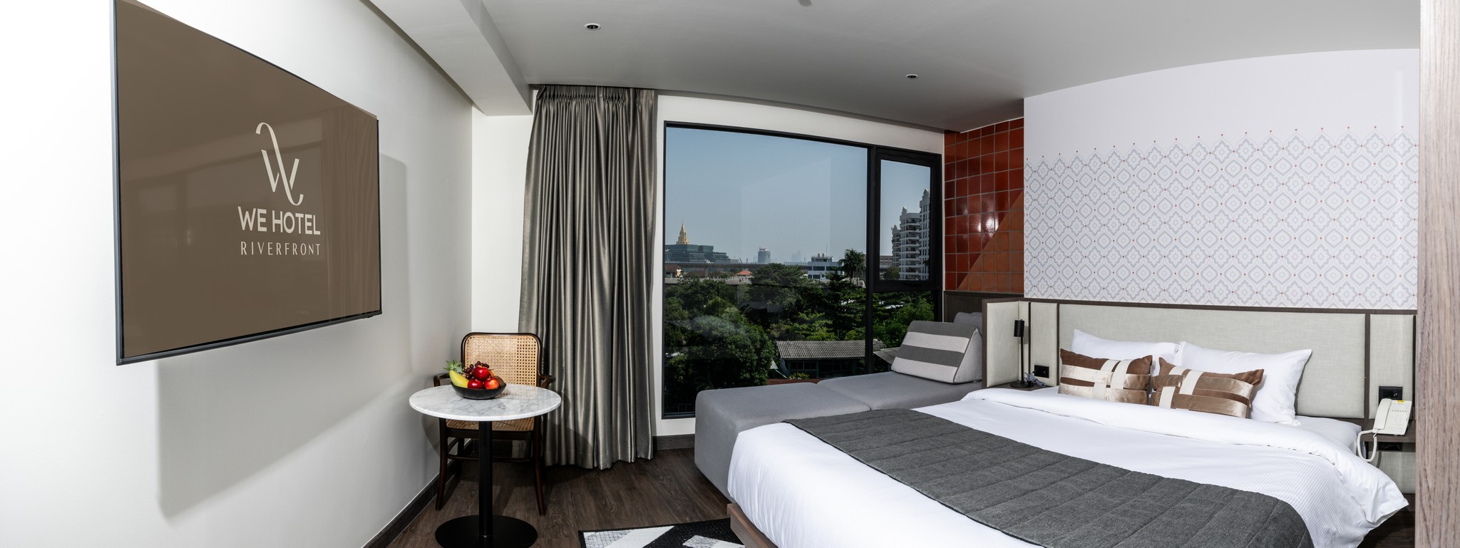 Studio Deluxe with Views