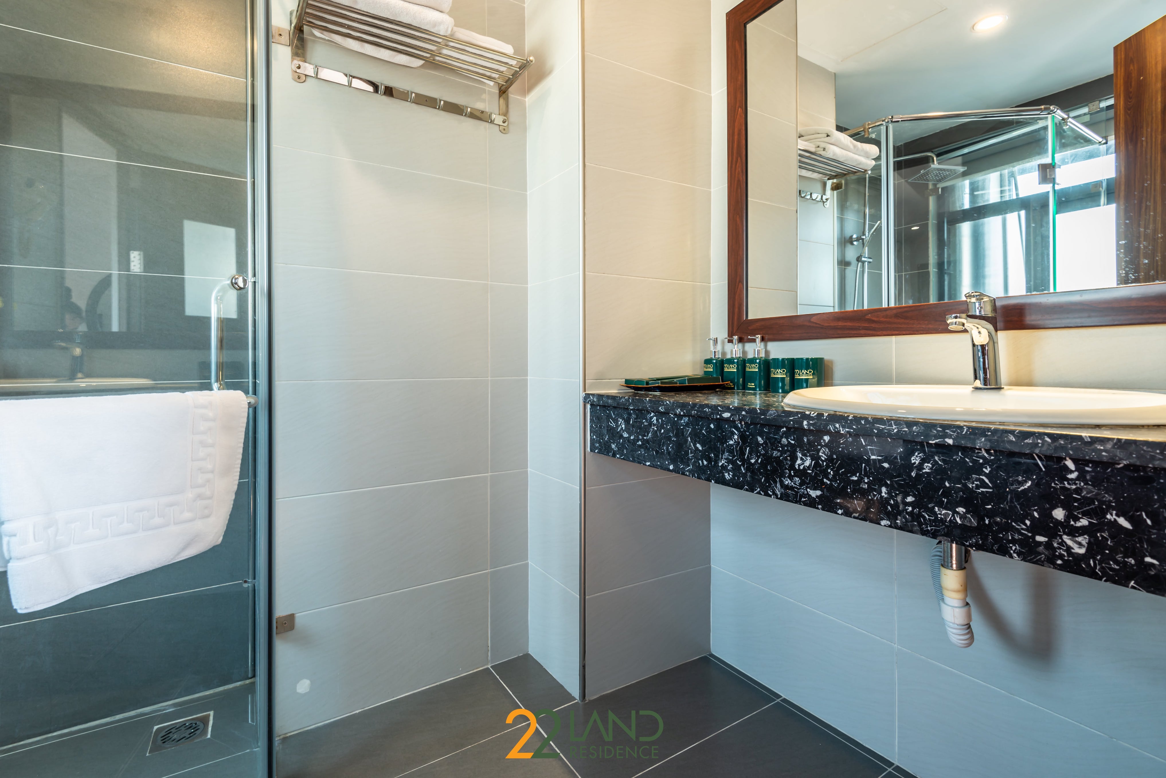 Double or Twin Superior King Bed