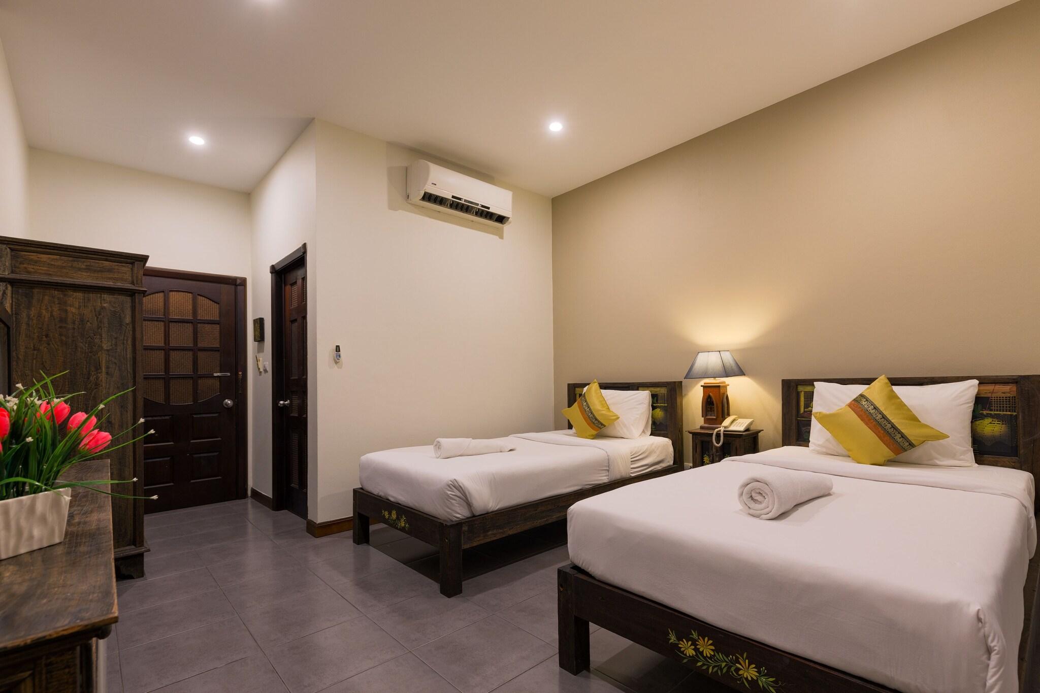 Double or Twin Two Beds