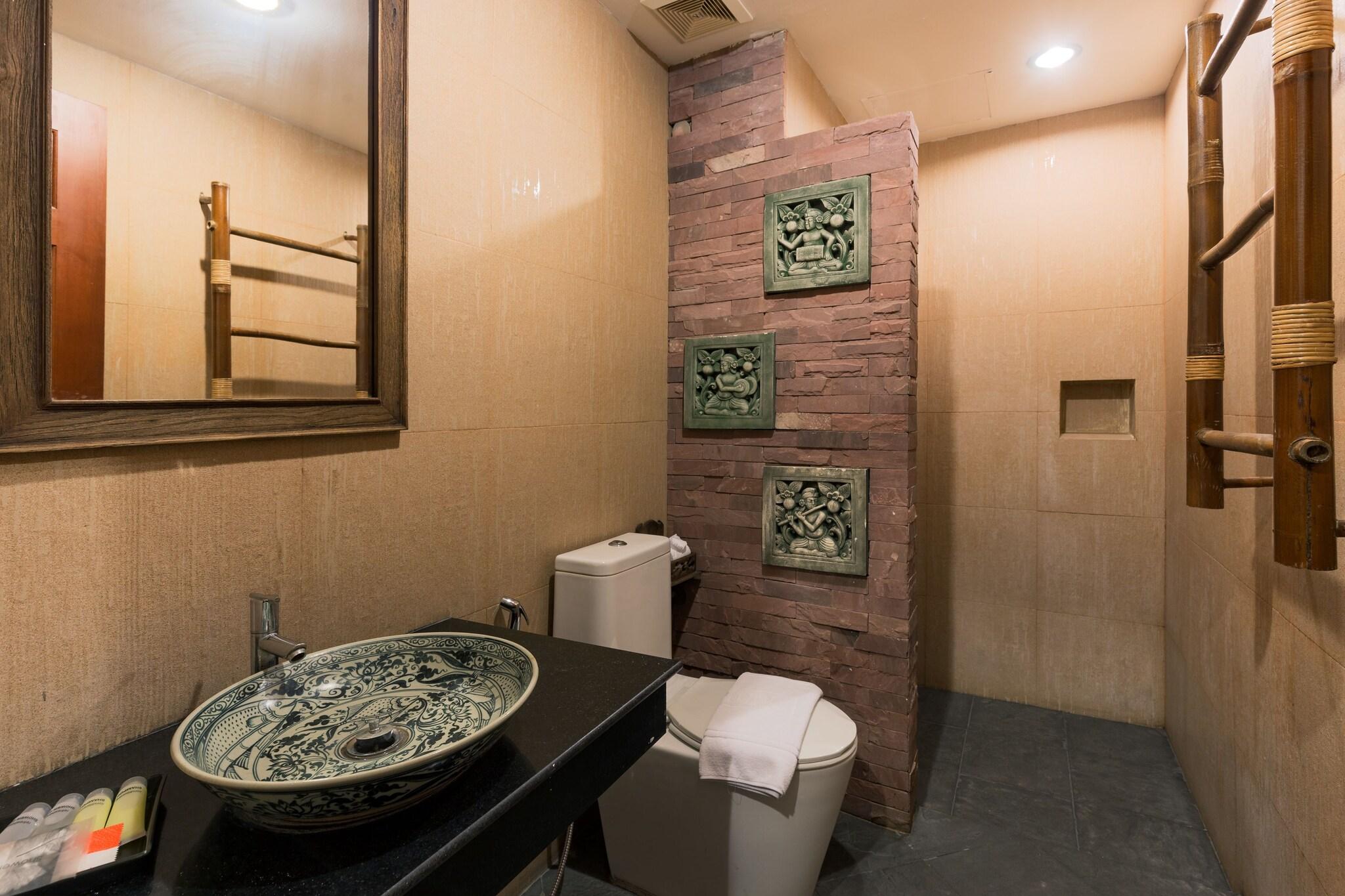 Double or Twin Deluxe Two Beds