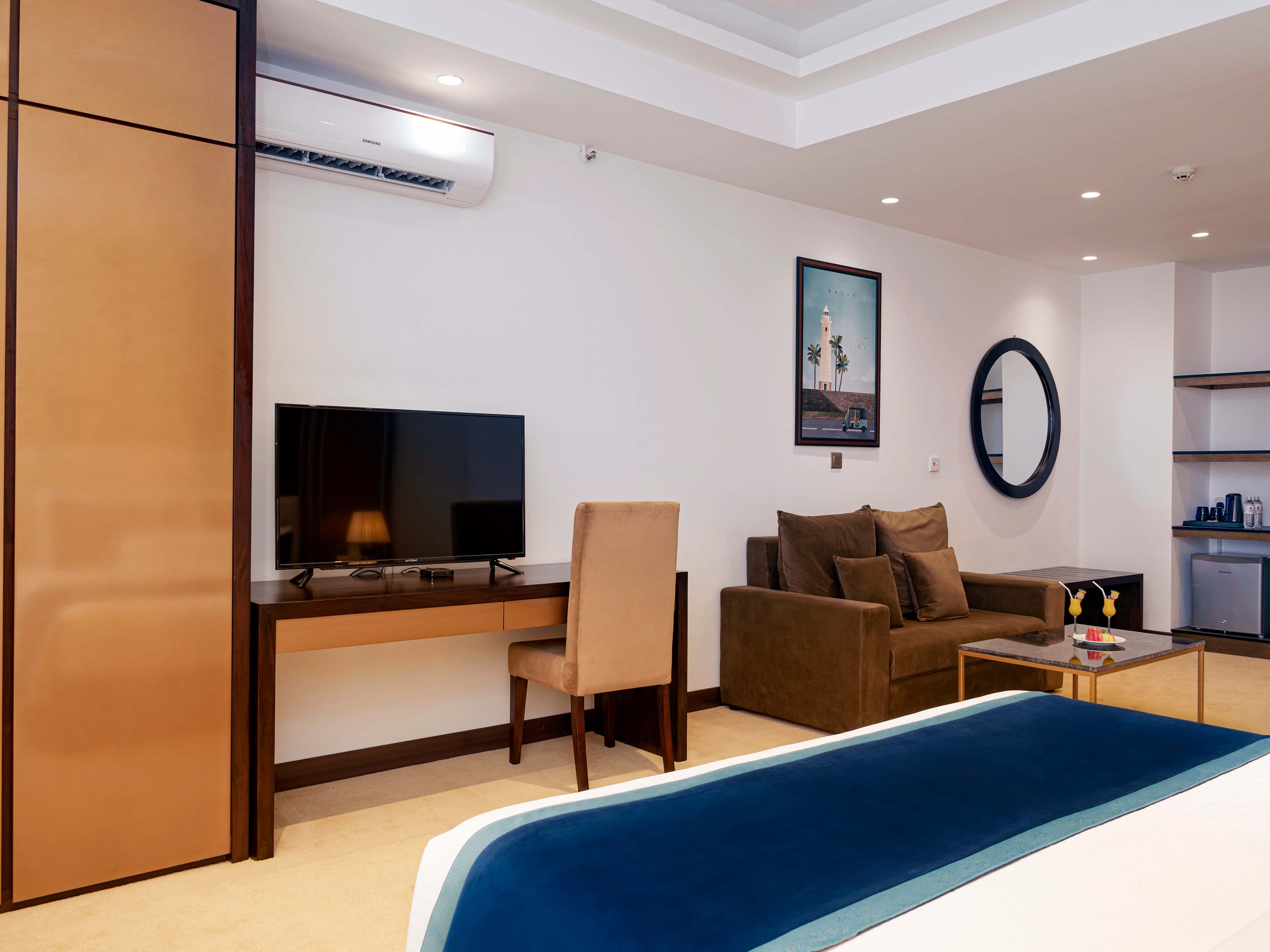 Double Deluxe King Bed