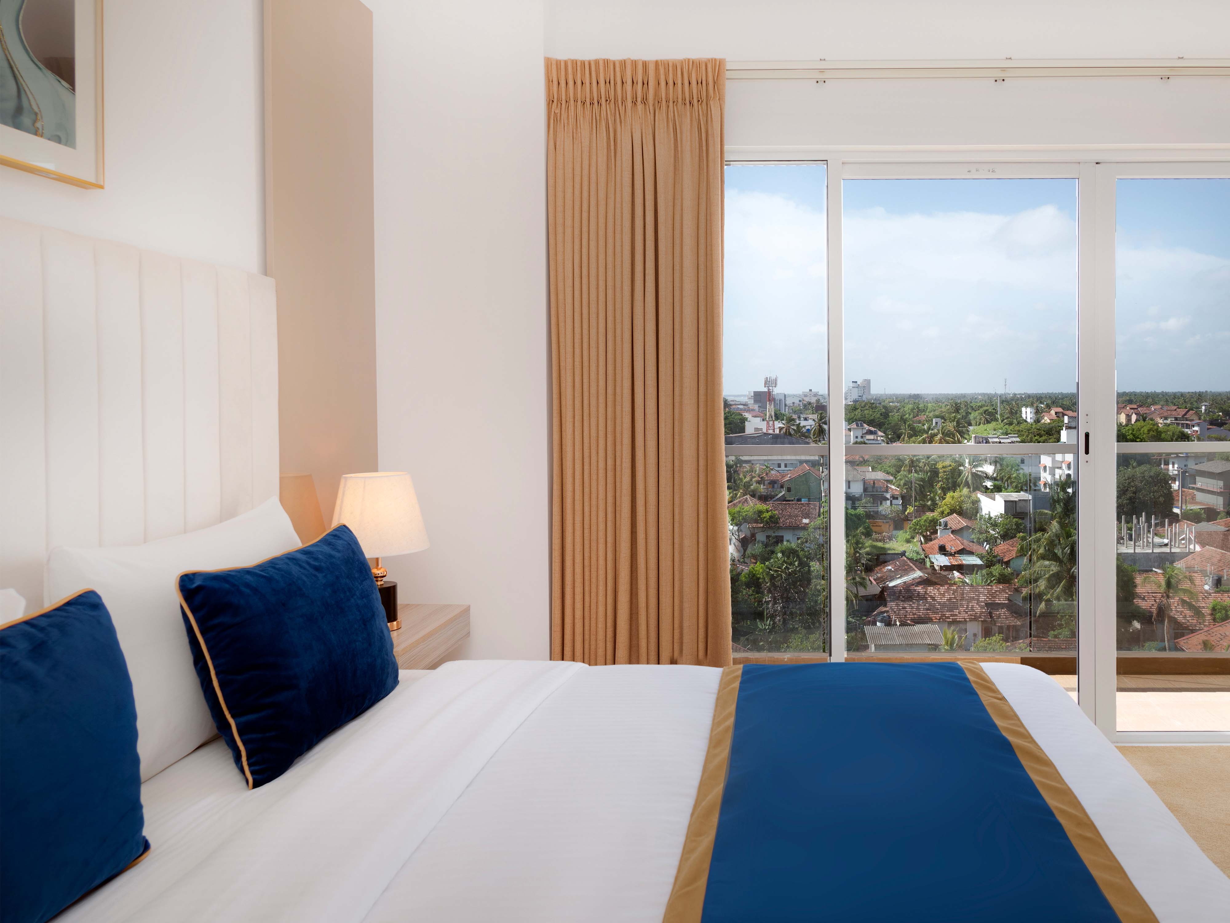 Junior Suite with Balcony