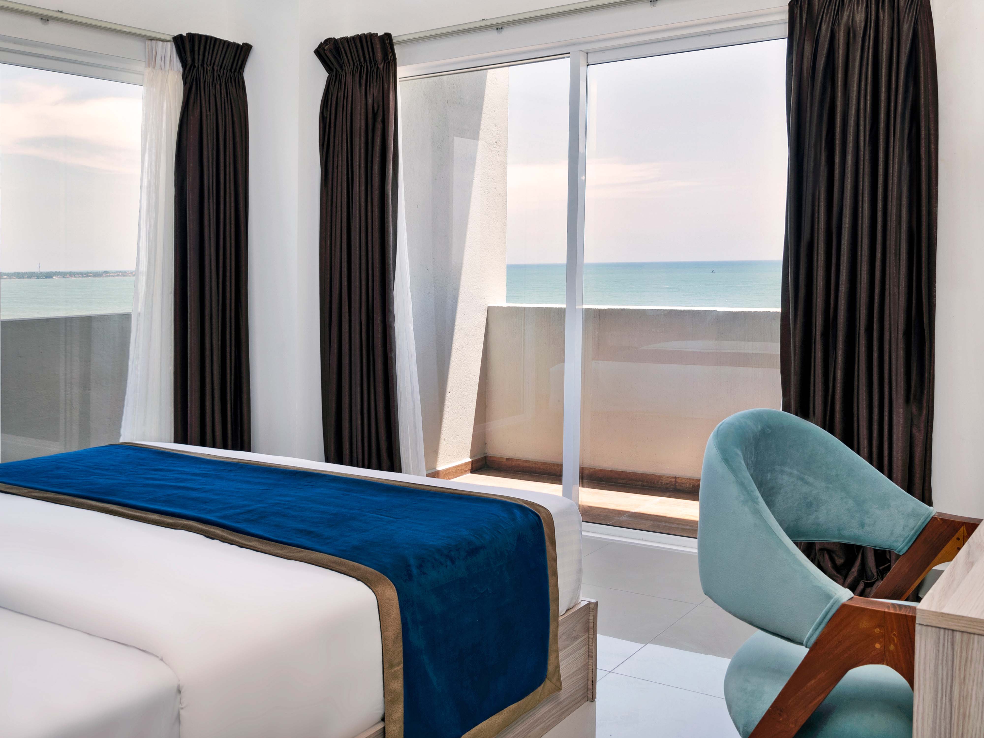 Family Room Deluxe Two Bedroom