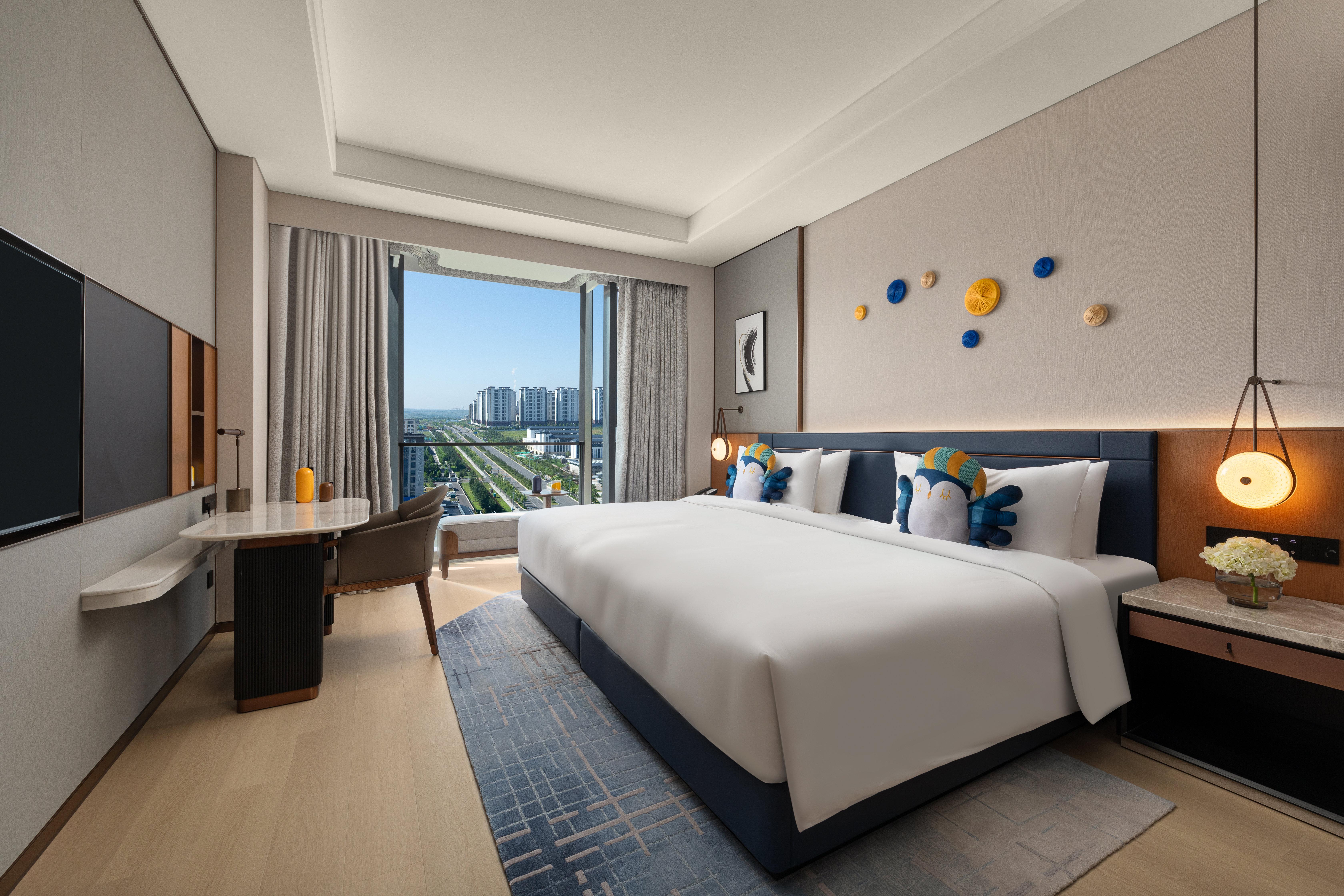 Double King Size Bed