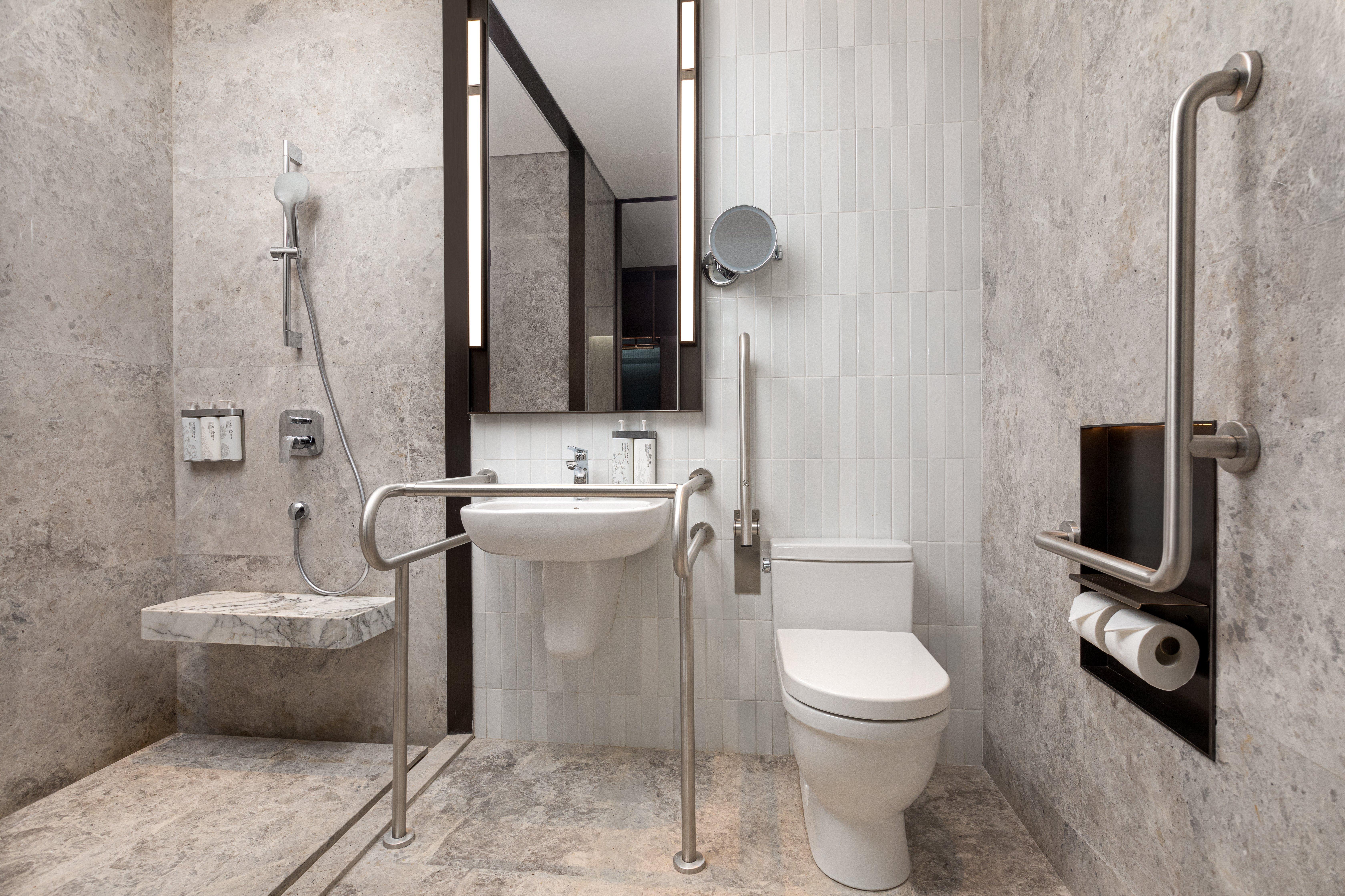 Double Accessible King Size Bed