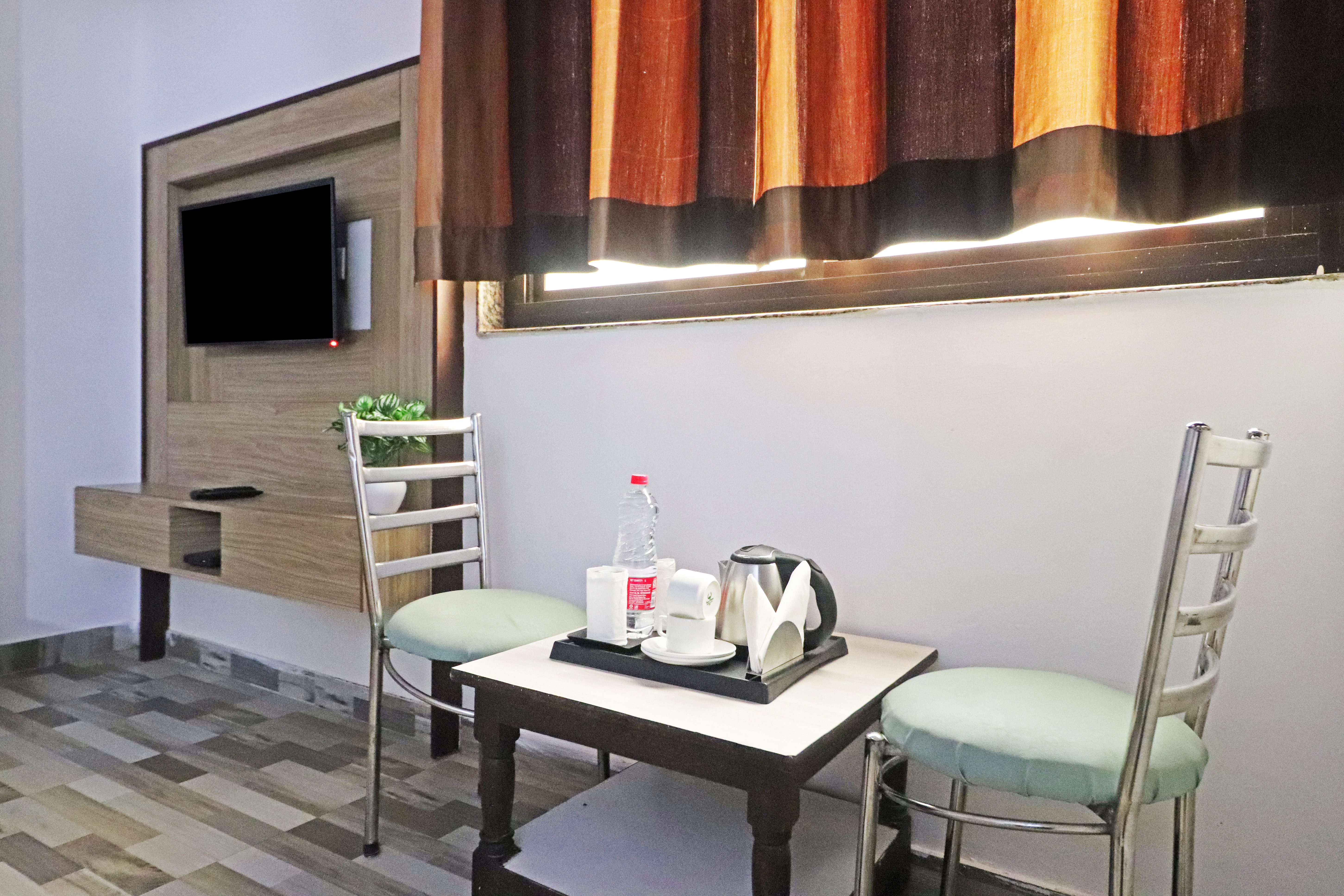 Family Room Executive