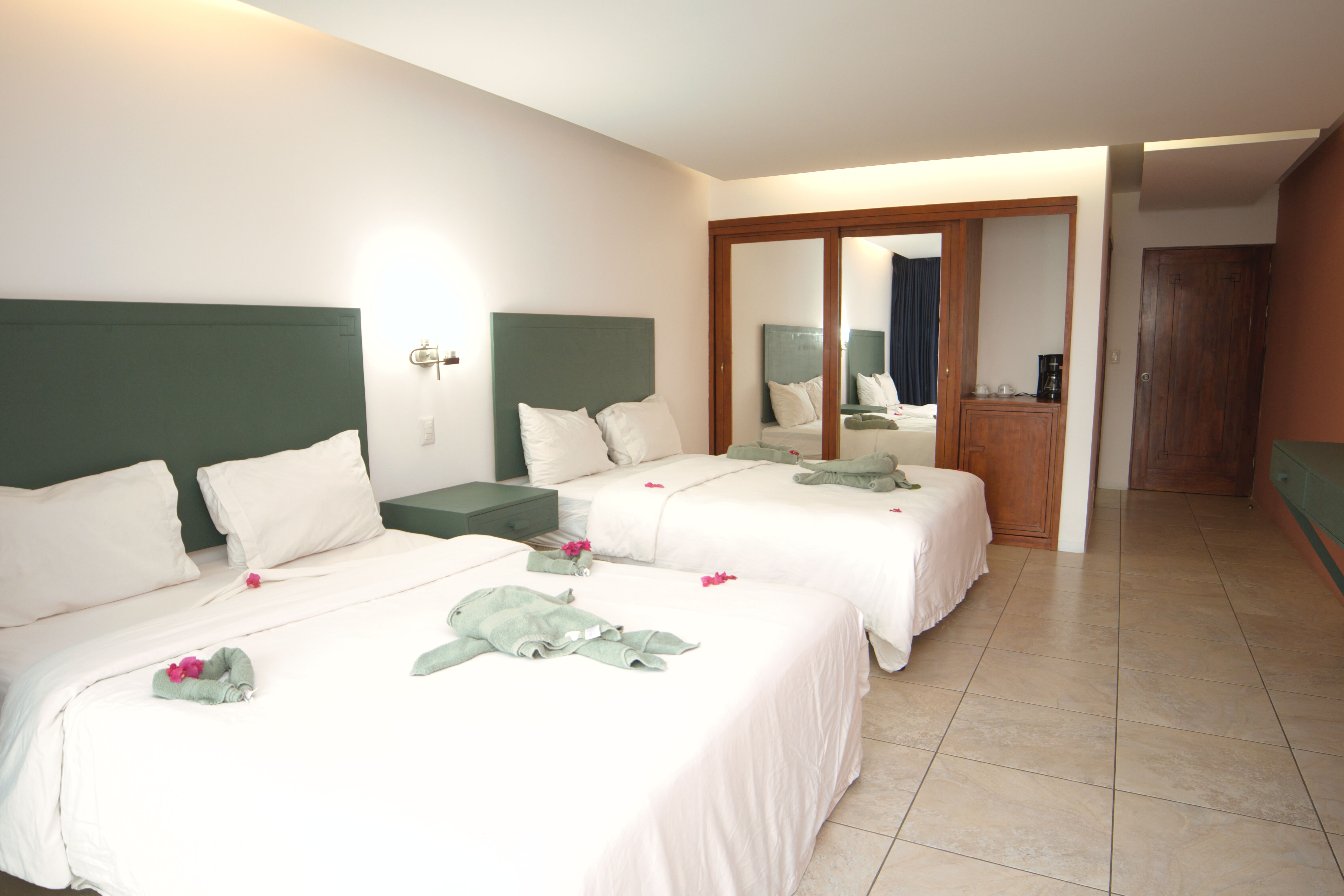 Family Room Garden View