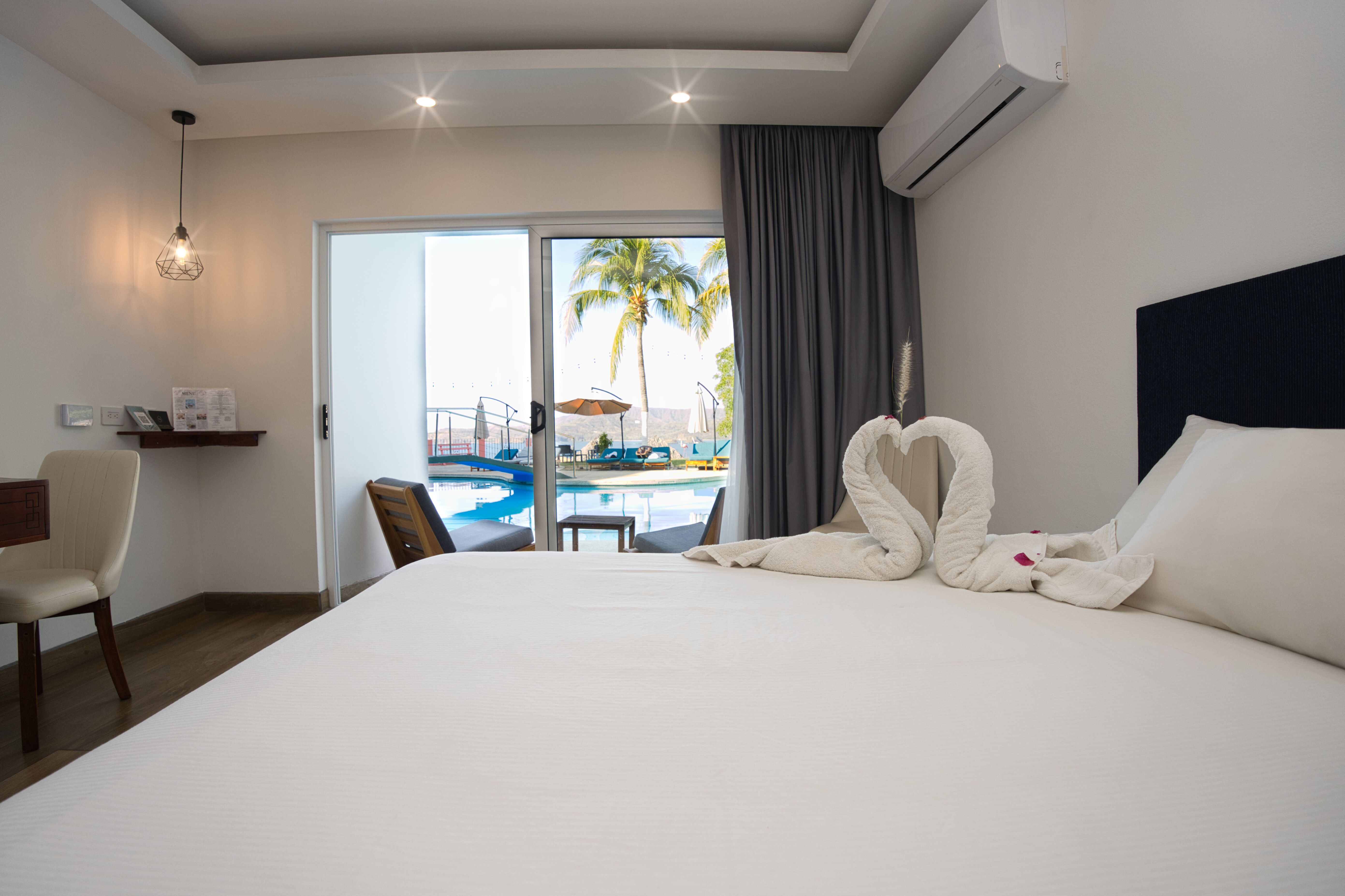 Double Classic Pool View