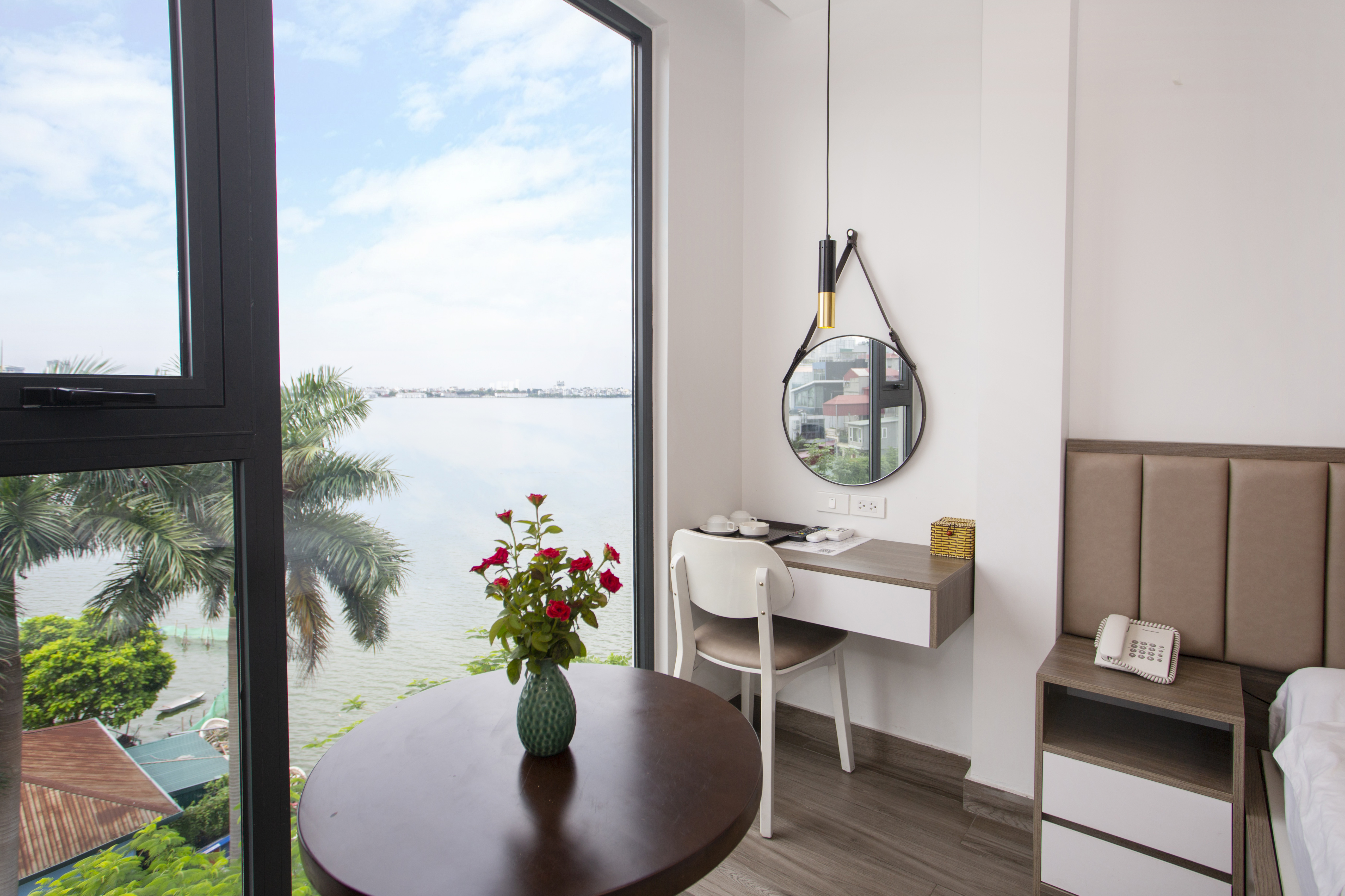 Double or Twin Deluxe One Bed