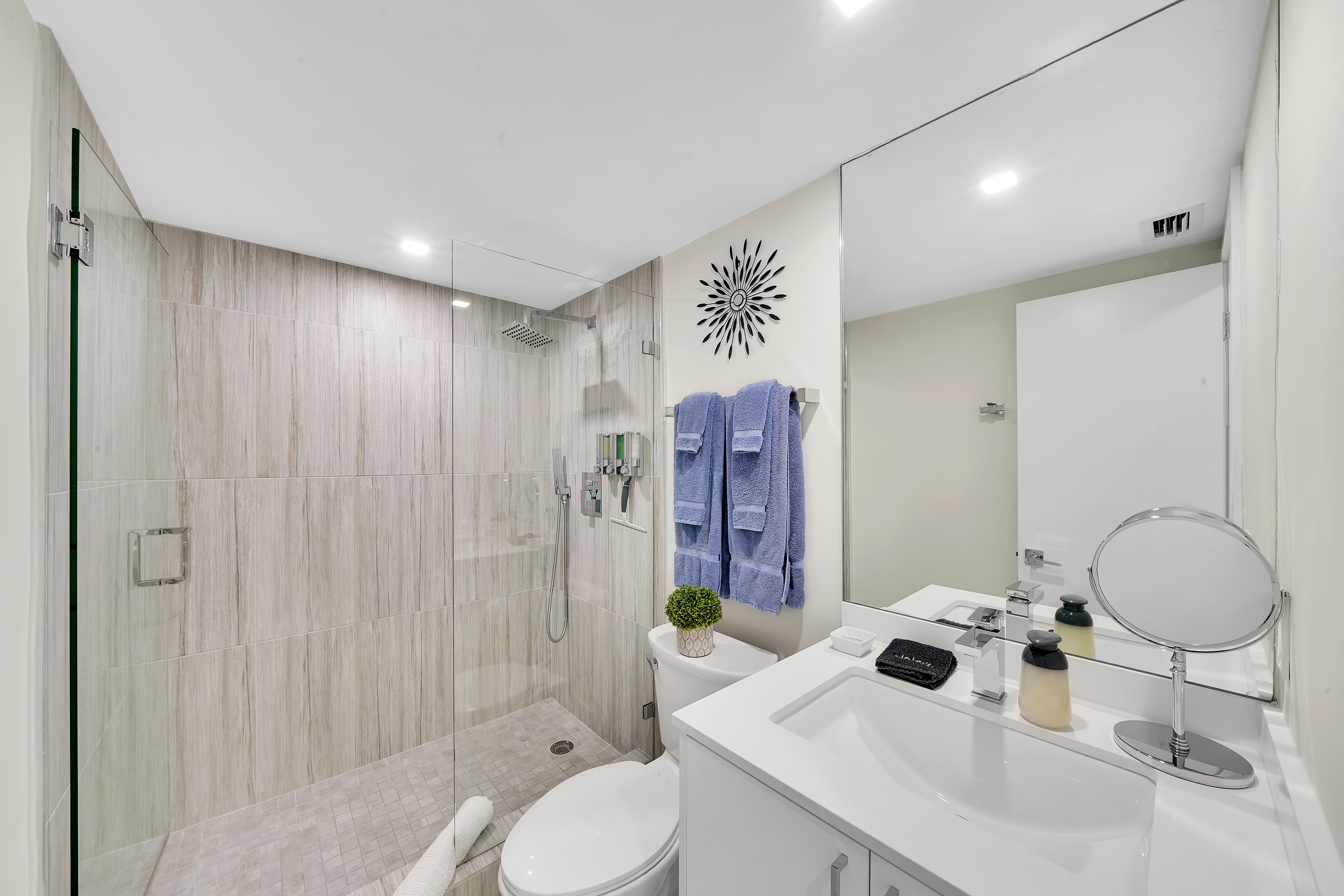 Junior Suite Superior King Bed