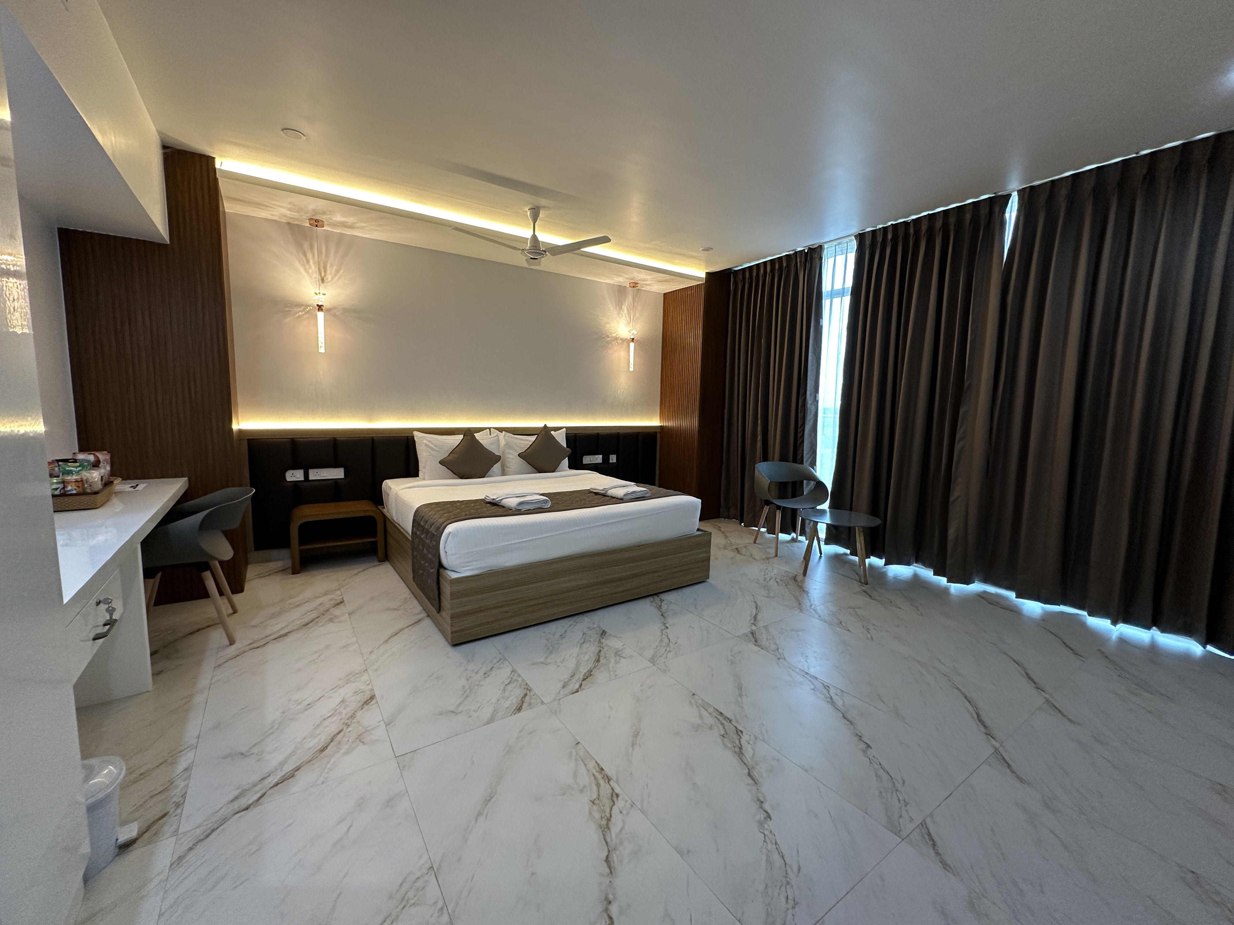 Double or Twin Executive