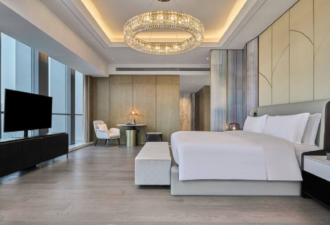 Suite King Bed One Bedroom 