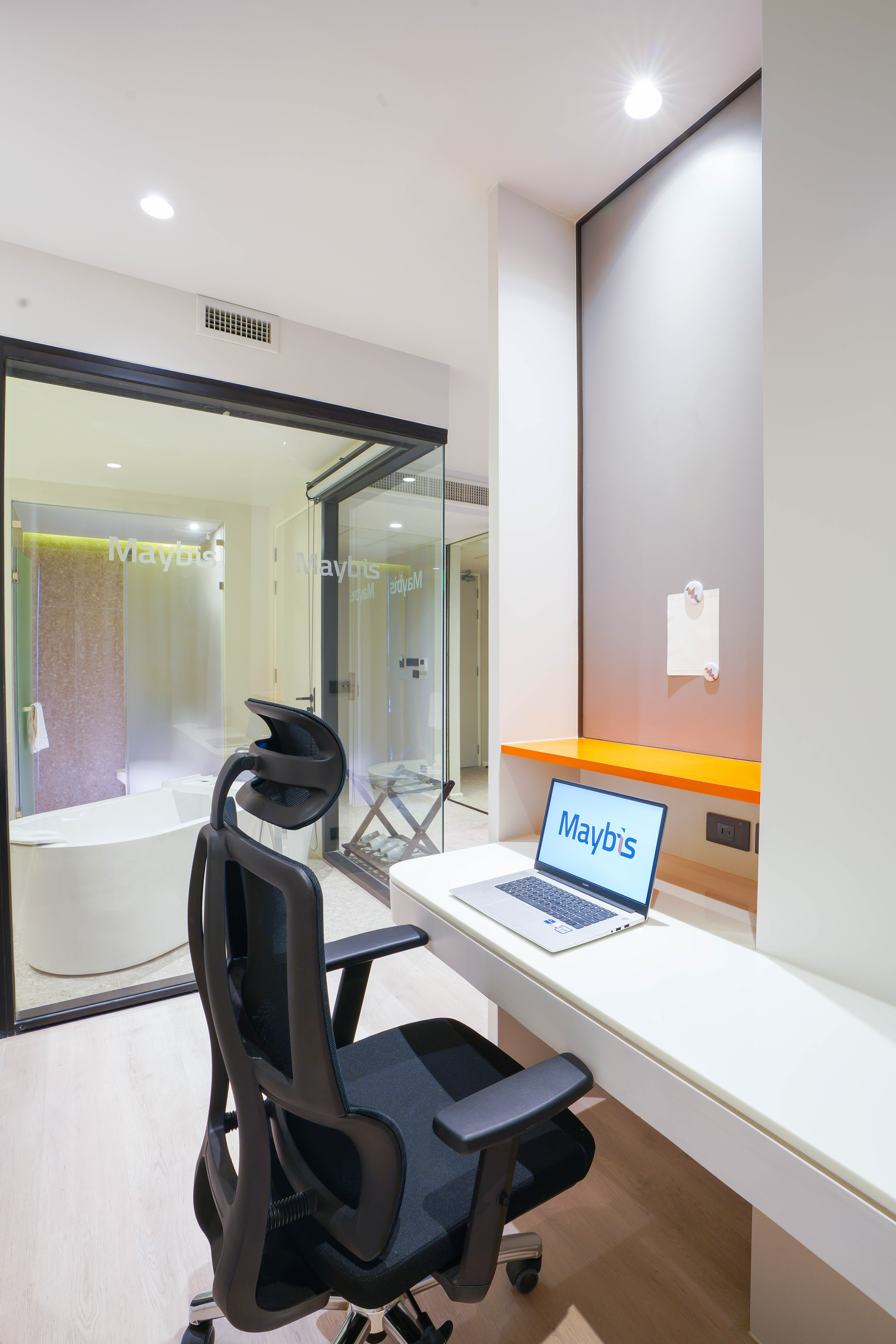 Double or Twin Executive