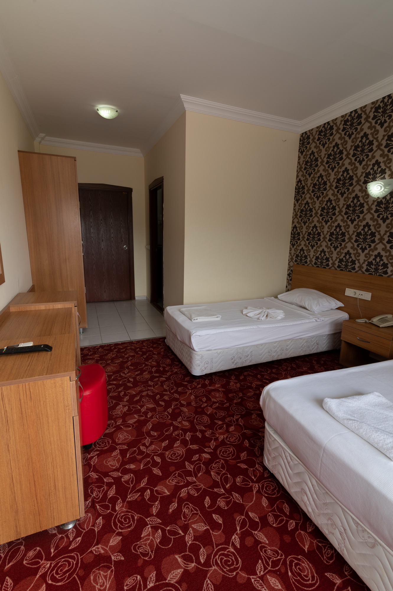 Double or Twin Standard