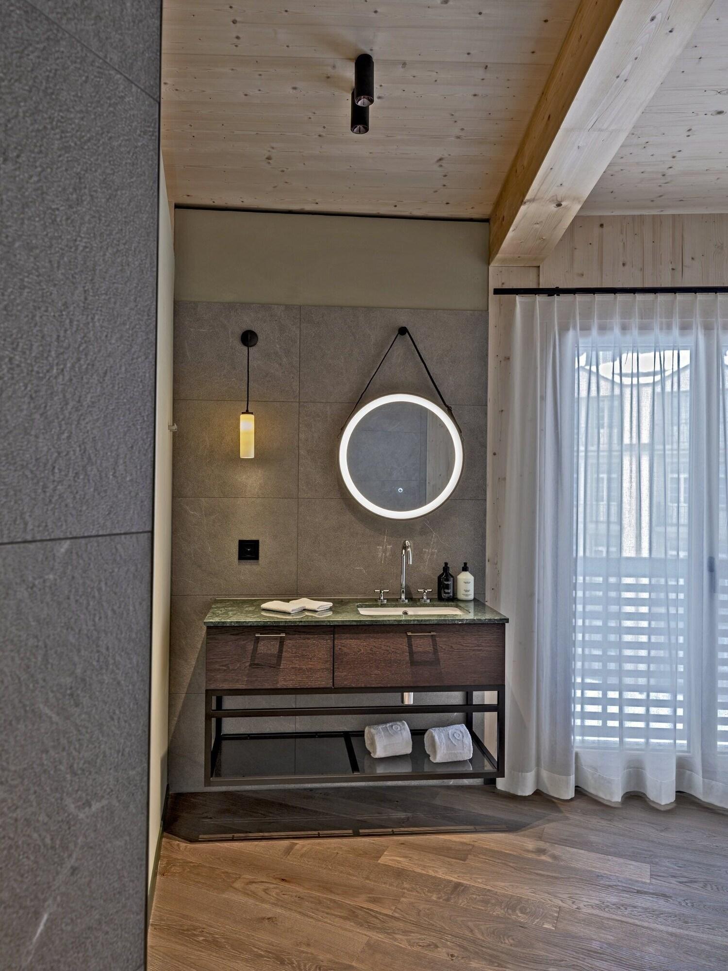 Suite One Bedroom One Bathroom