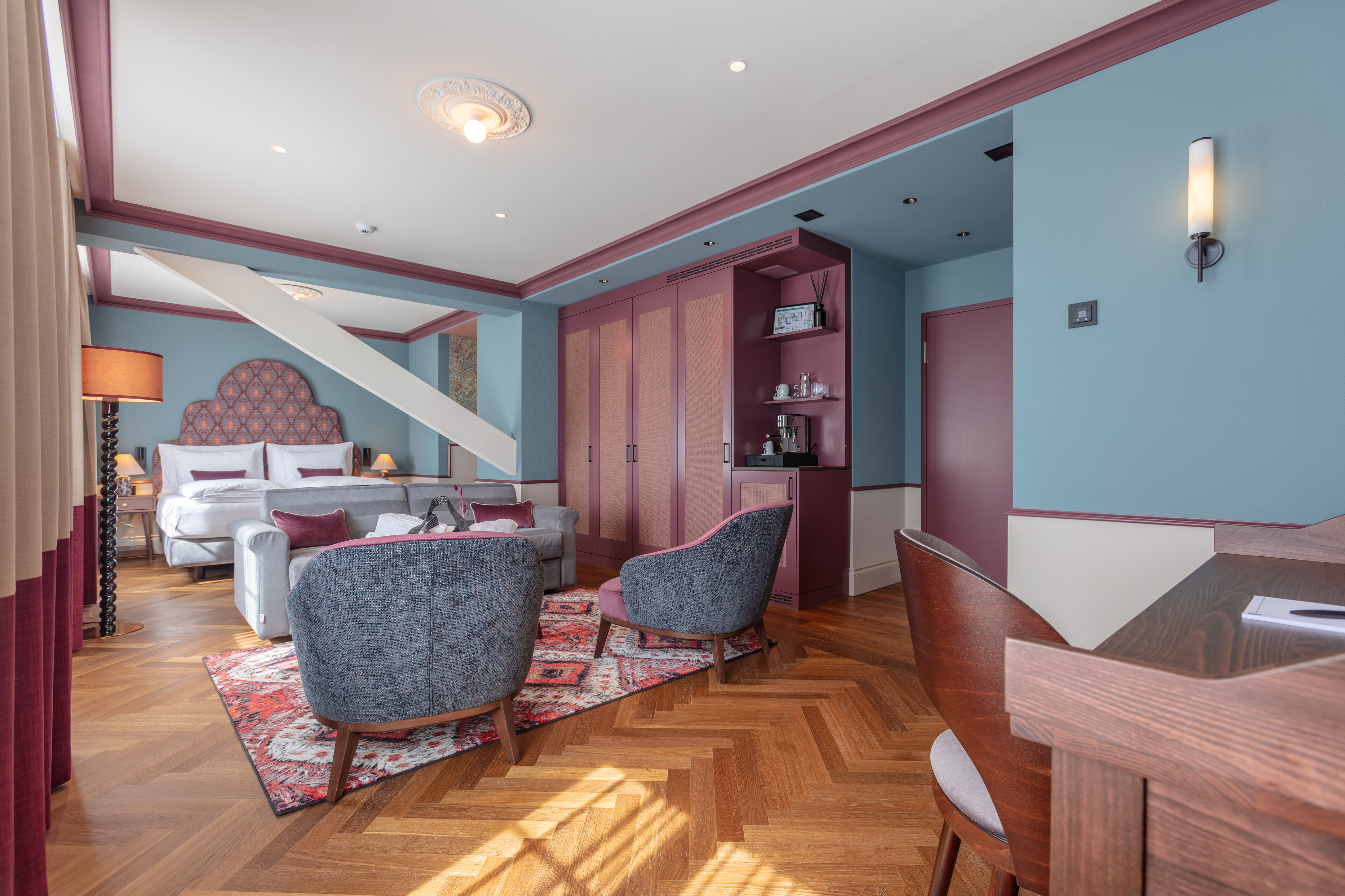 Double Superior Queen Bed