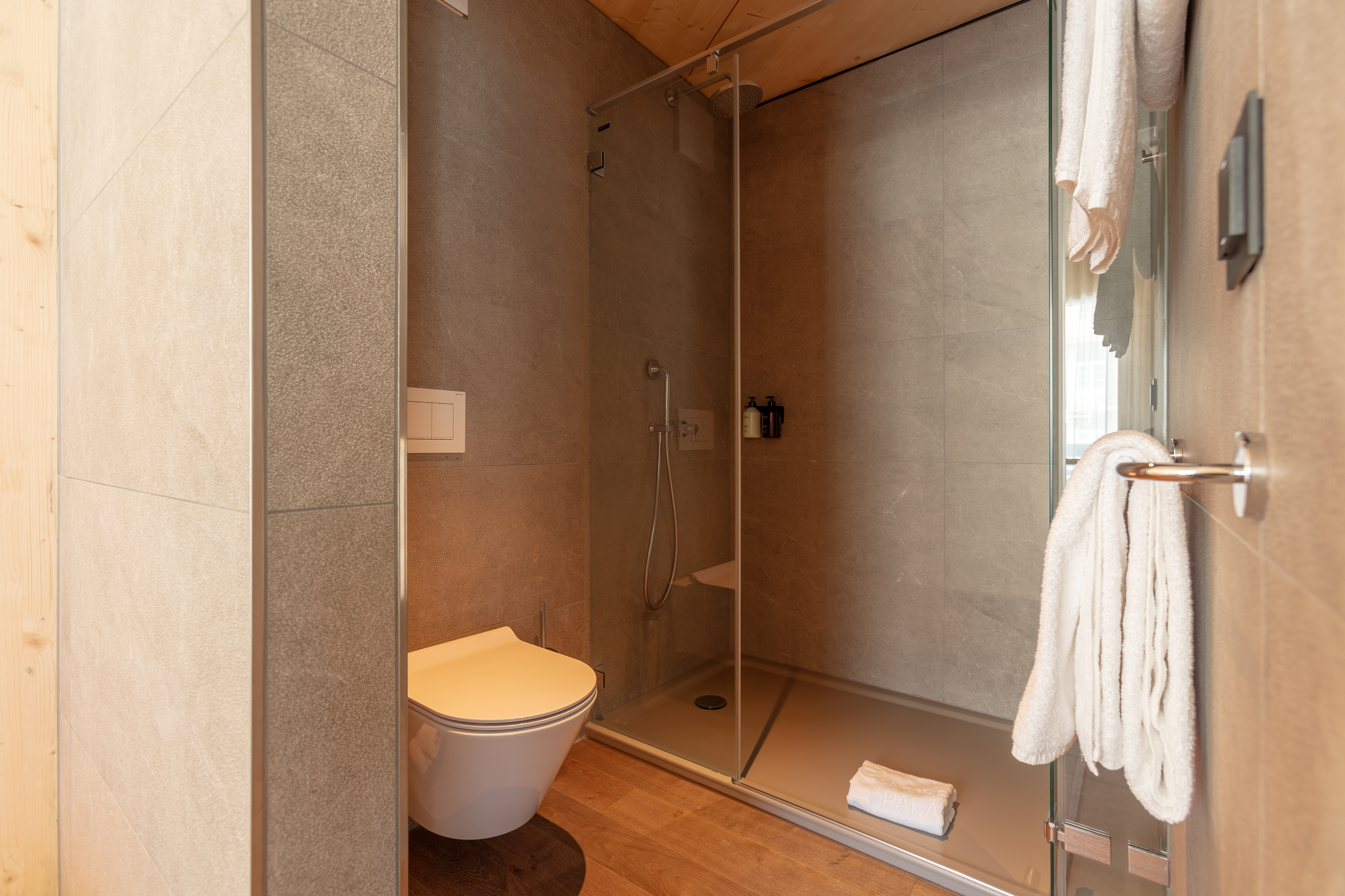 Suite with Jacuzzi with Views