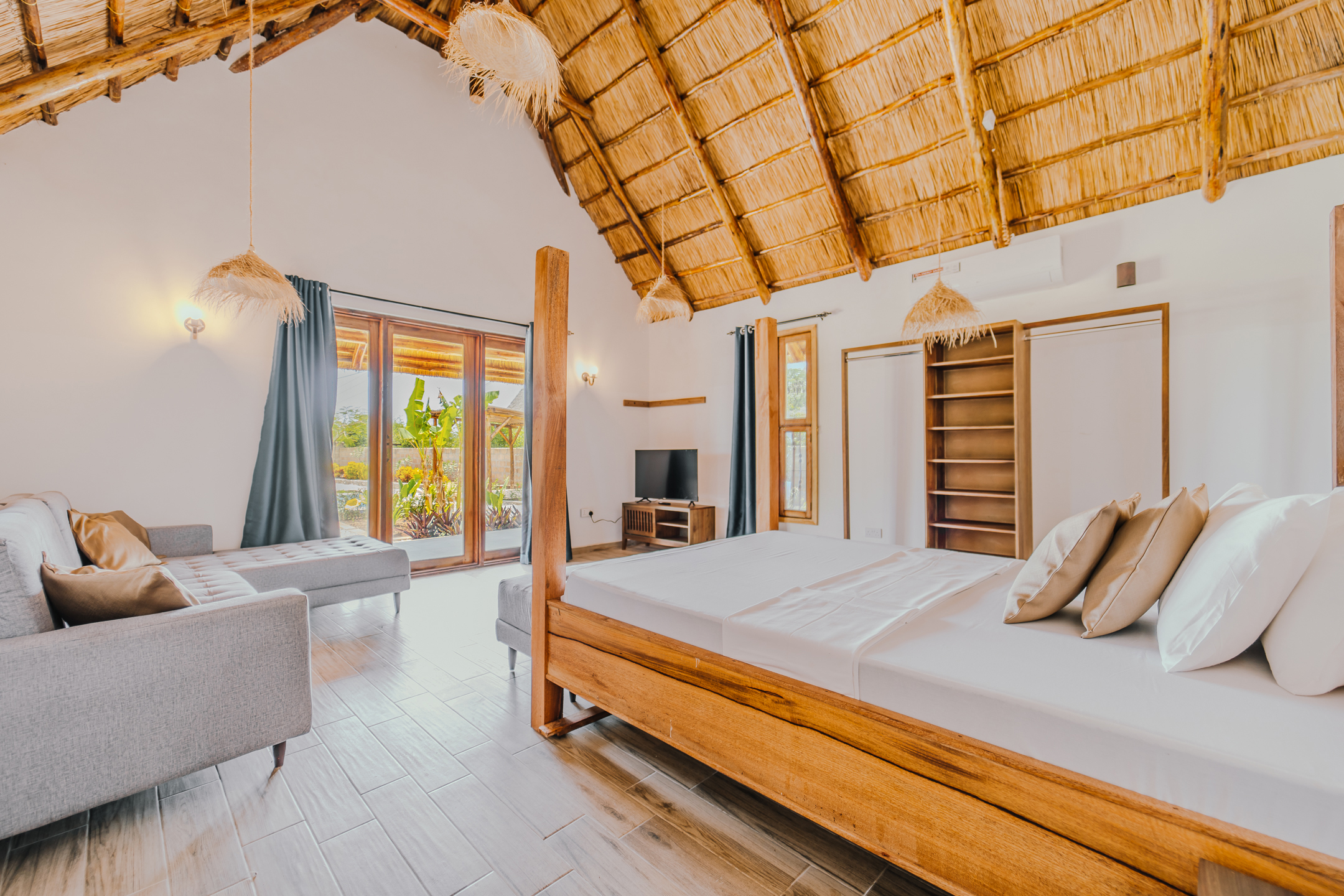 Bungalow Deluxe One Bedroom