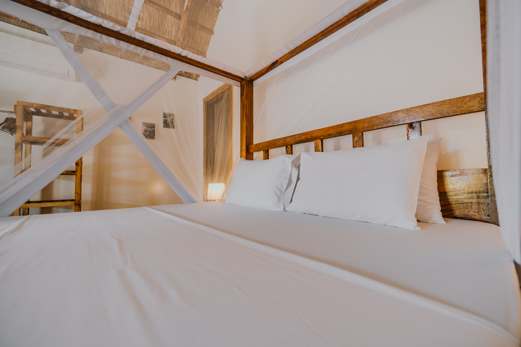 Bungalow King Bed One Bedroom 