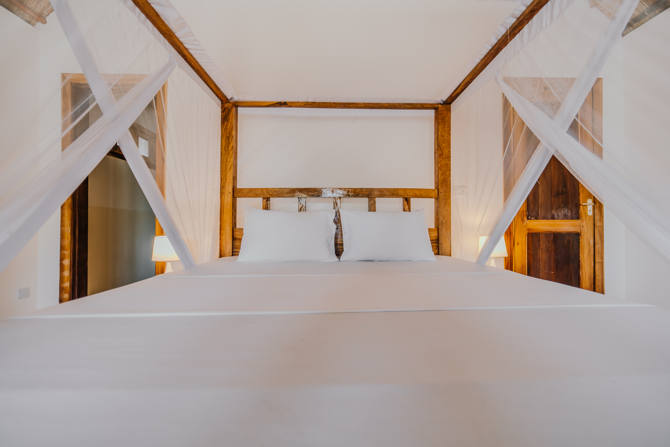 Bungalow King Bed One Bedroom 