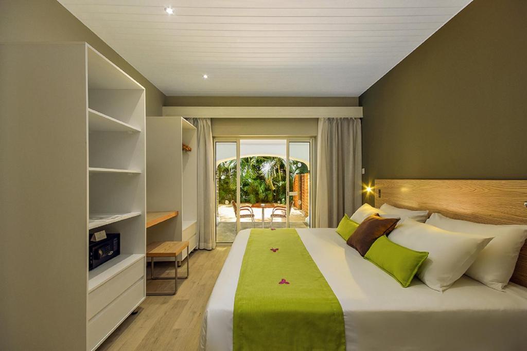 Double Superior Sea Front