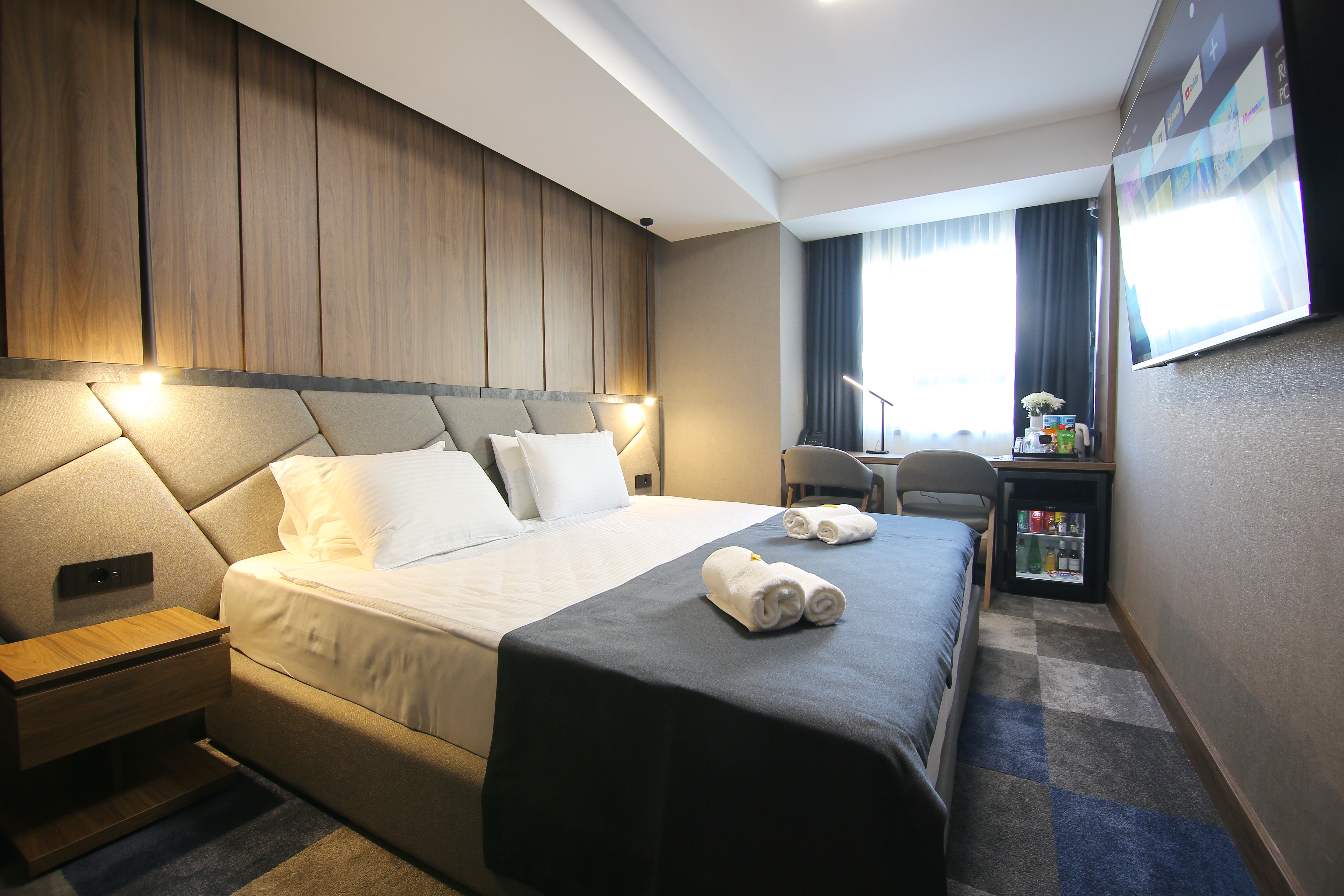 Double Single Superior