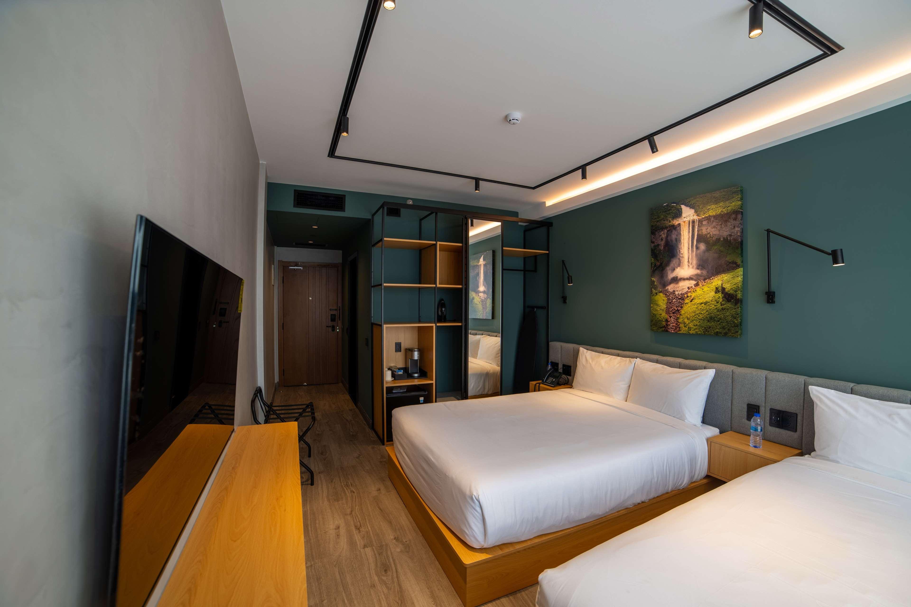 Double King Size Bed