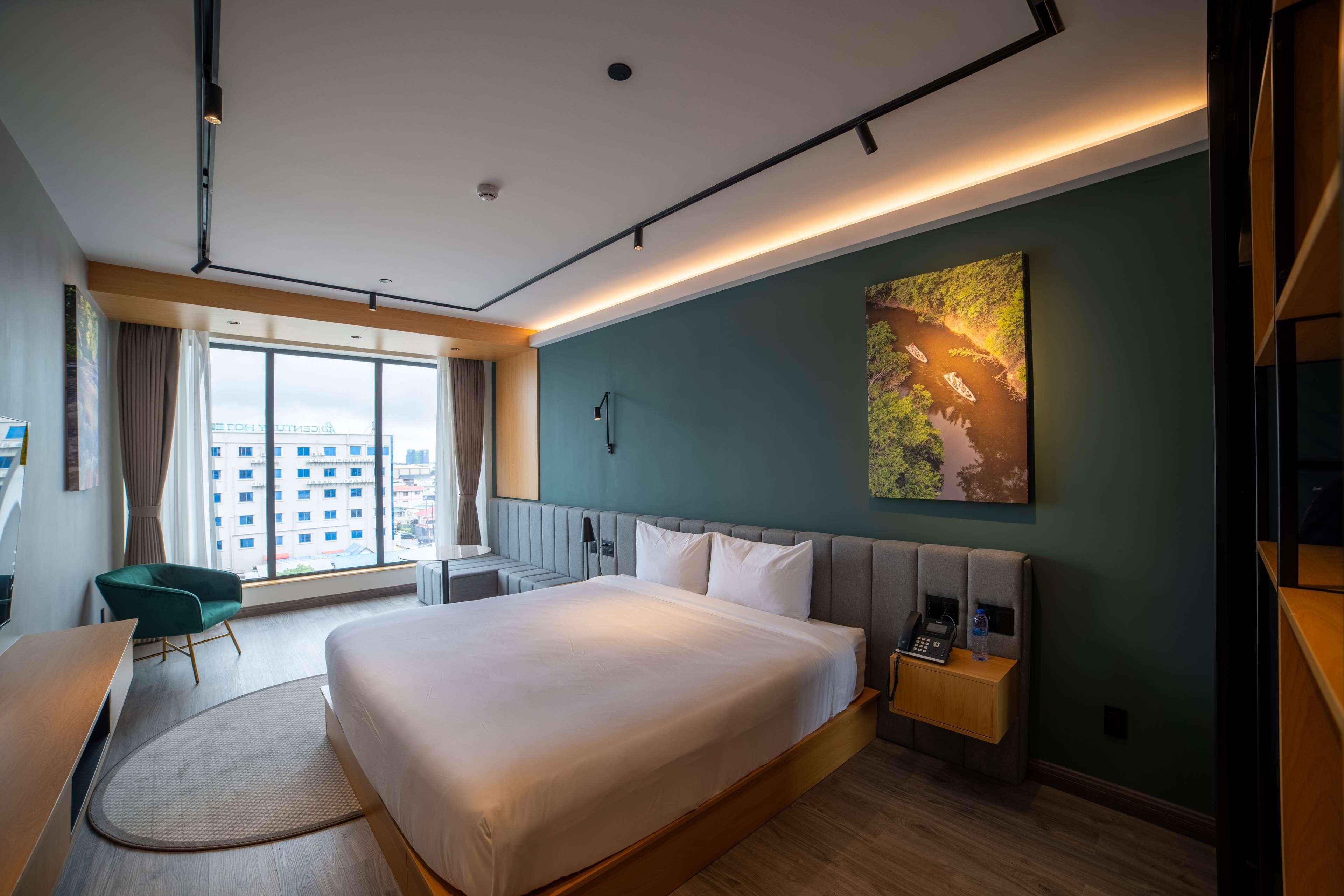 Double King Size Bed