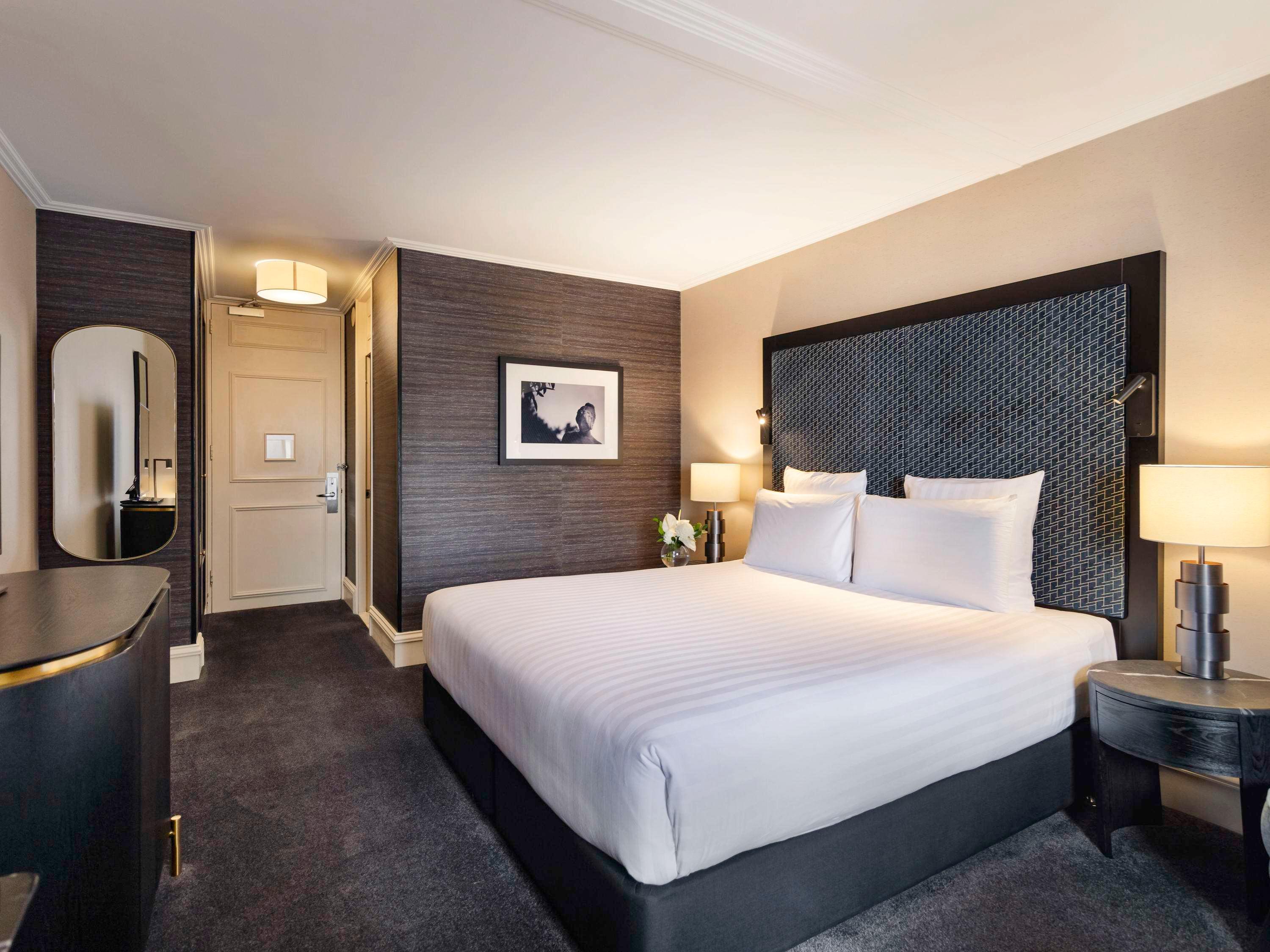 Double Superior King Bed