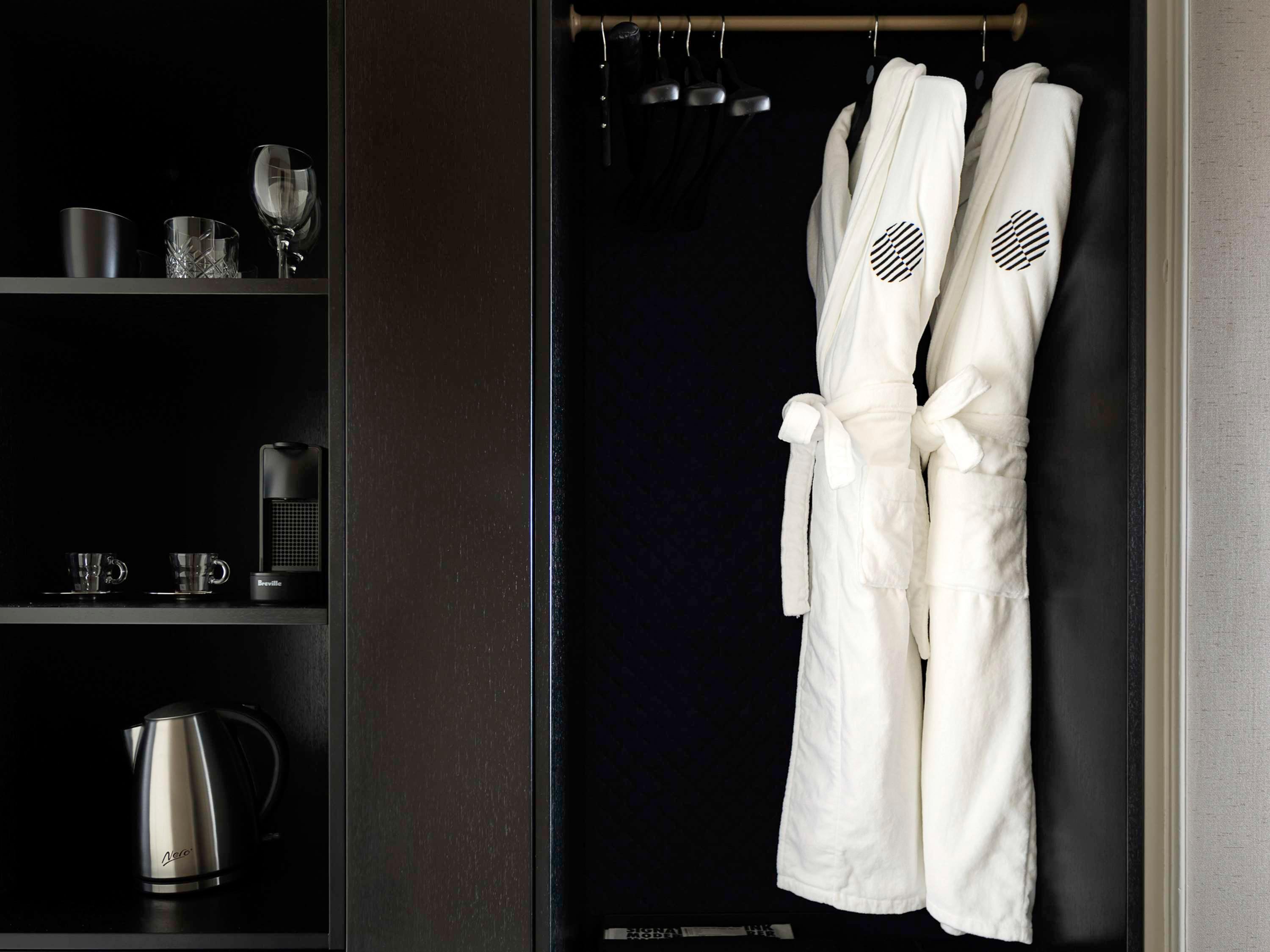 Double Superior King Bed