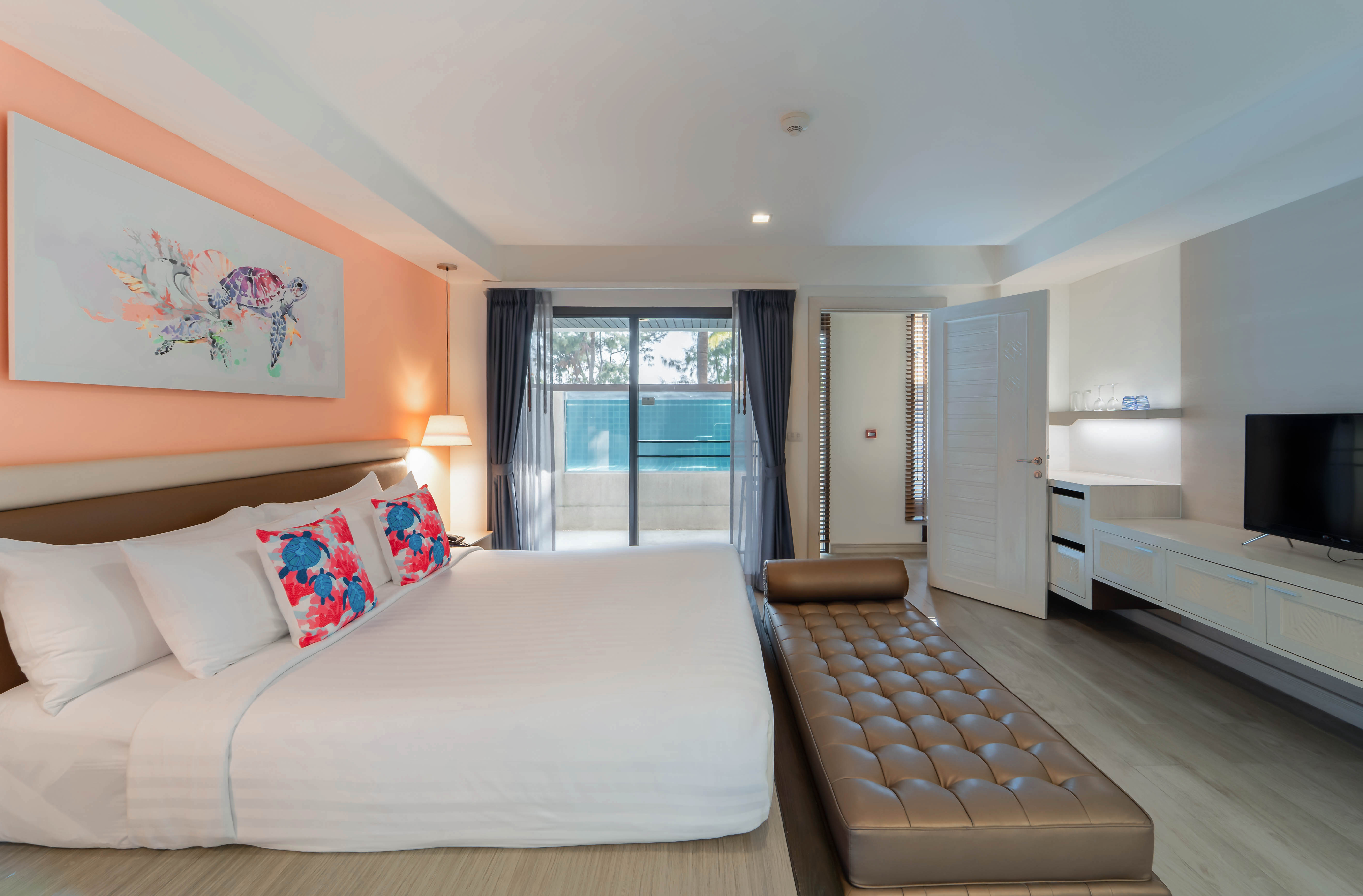 Villa Beach Front with Private Pool